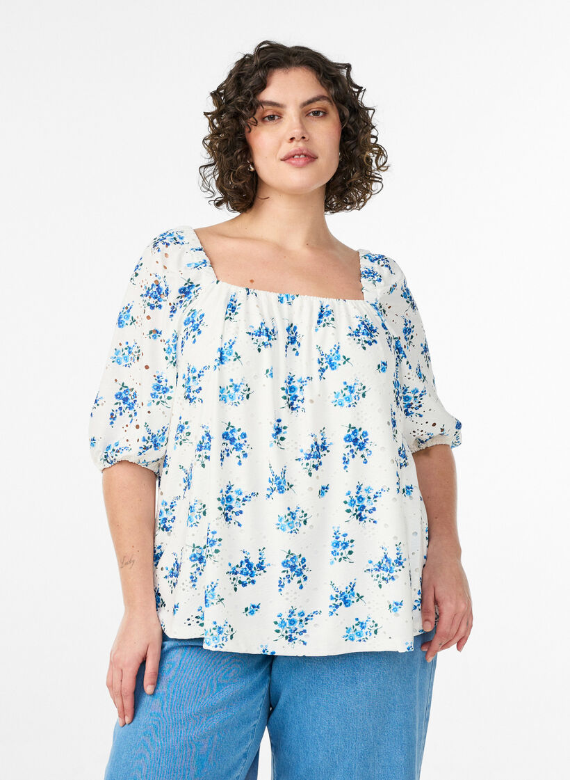 Blouse fleurie avec encolure carr&eacute;e et broderie ajour&eacute;e, Blanc, Model image number 0