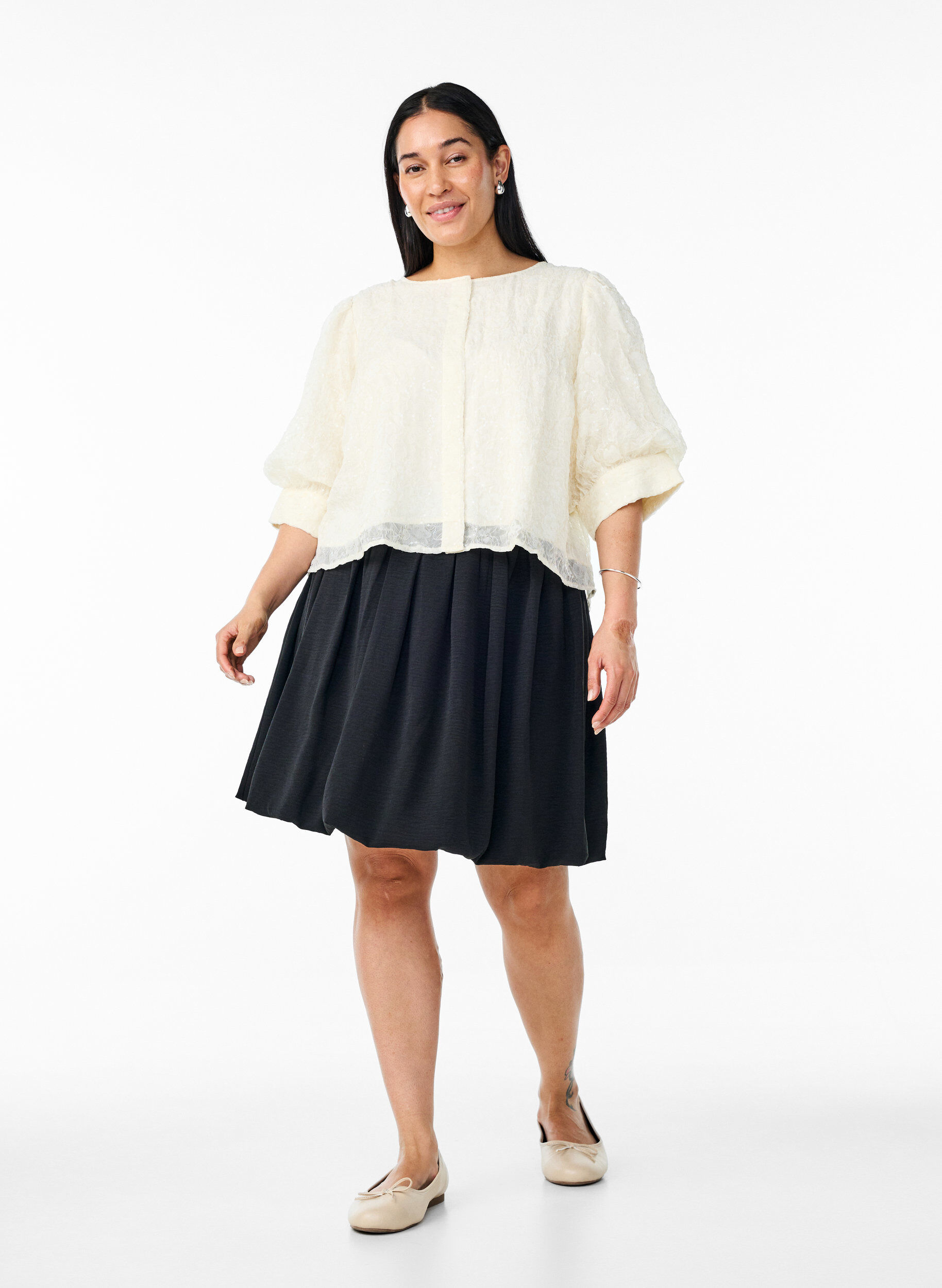 Zizzi Chemisier de f&ecirc;te avec sequins et manches 1/2, Vanille, Model image number 1