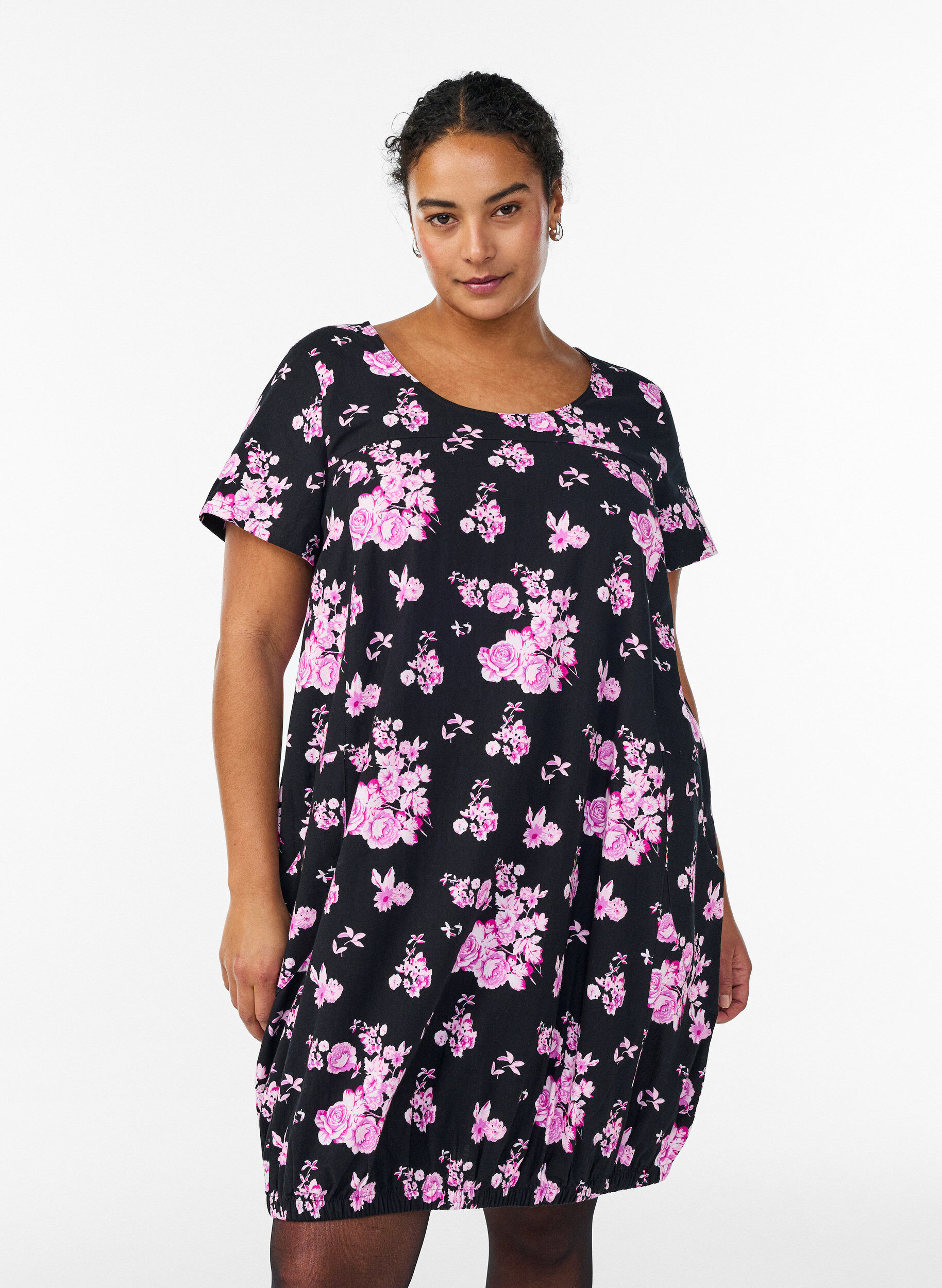 Robe en coton &agrave; manches courtes avec imprim&eacute;, Charbon, Model