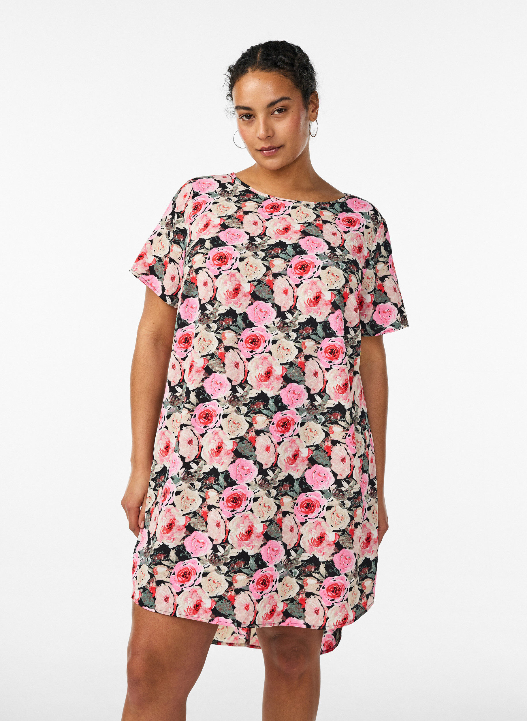 ZizziRobe chemise en broderie anglaise avec une ceinture &agrave; nouer, Noir, Model image number 0