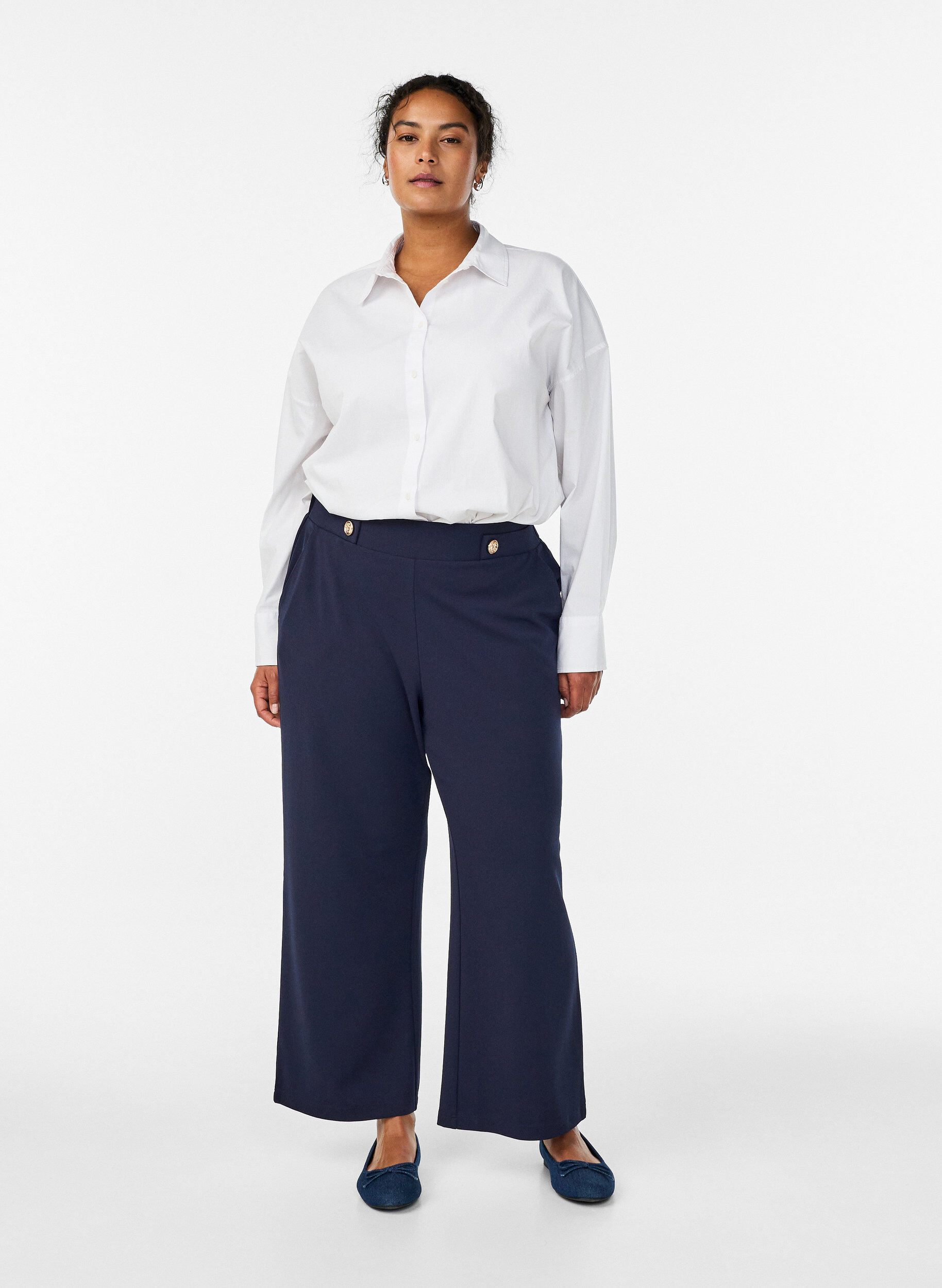 Pantalon ample avec poches, Bleu, Model