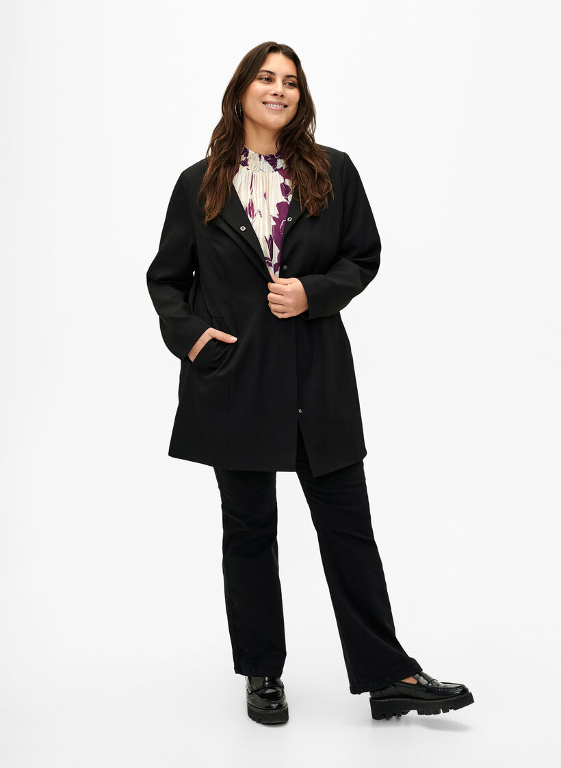 Veste de printemps avec patte de boutonnage cachée, Black, Model image number 2