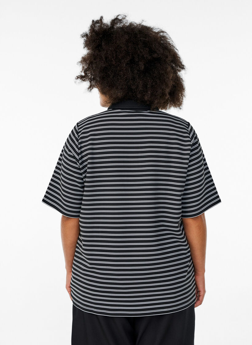 Polo rayé à manches courtes et fermeture éclair, Noir, Model image number 2