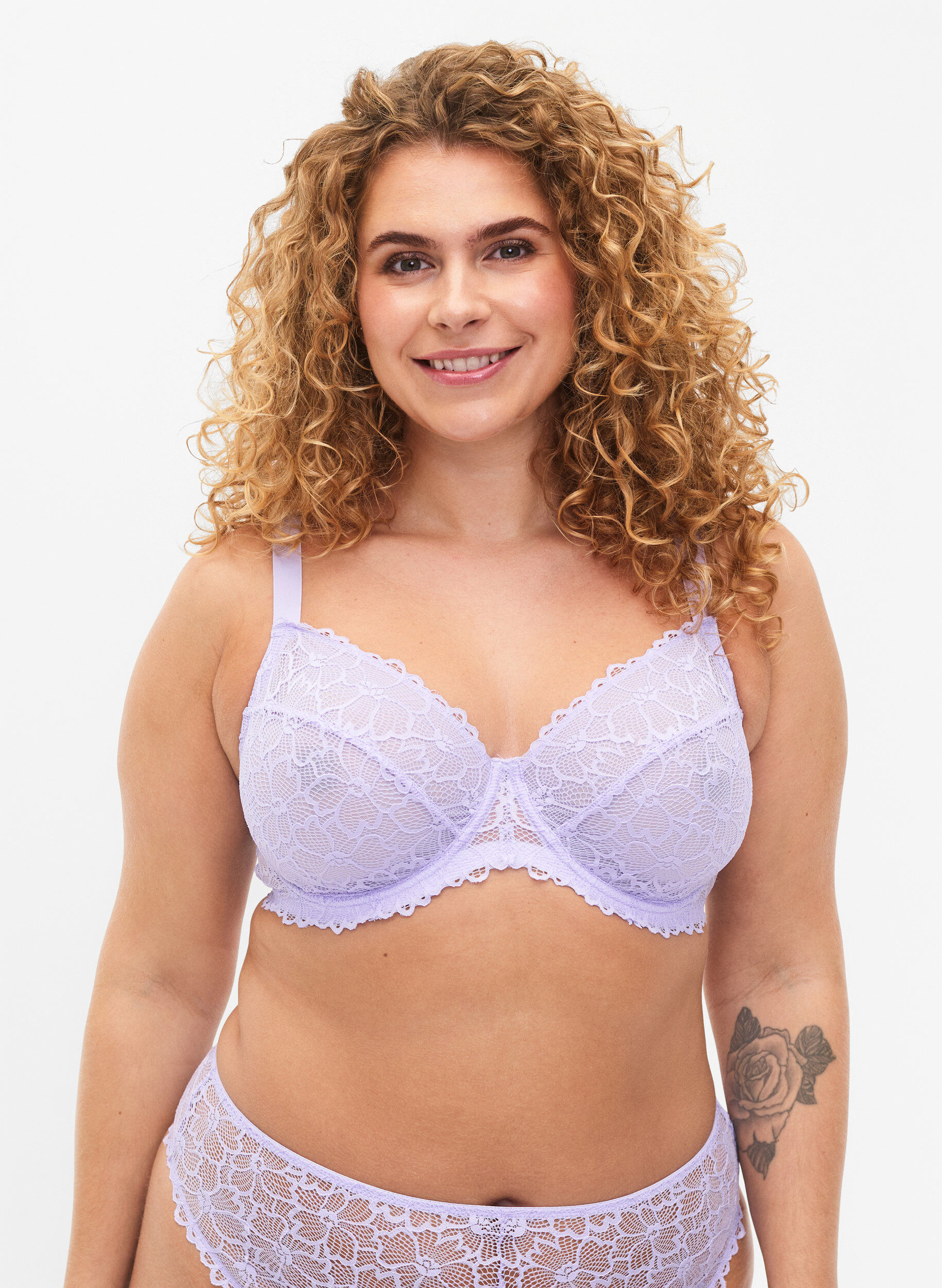 Zizzi Soutien-gorge en dentelle avec armatures, Mauve, Model image number 0