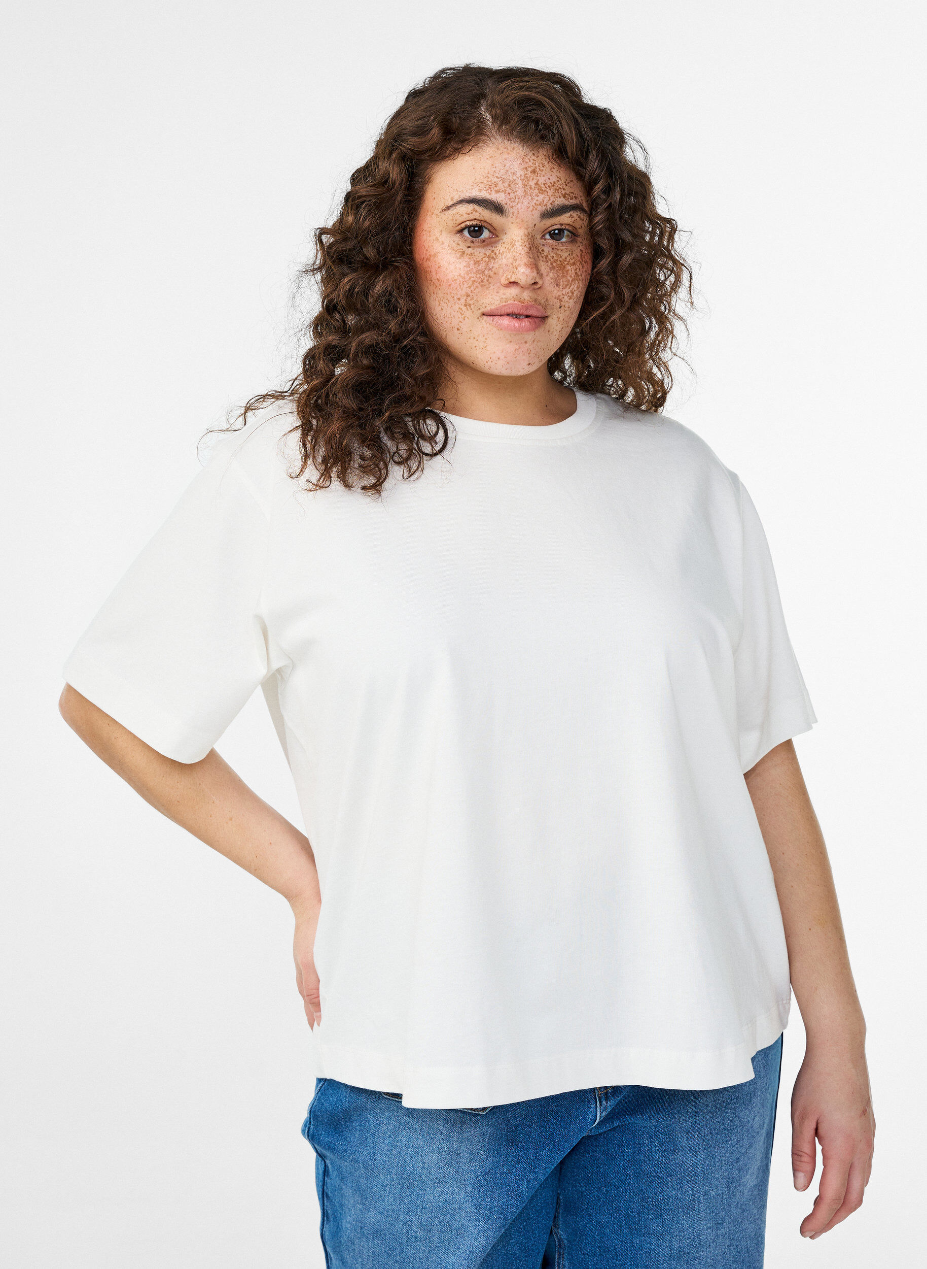 Zizzi T-shirt boxy en coton, Blanc, Model image number 0