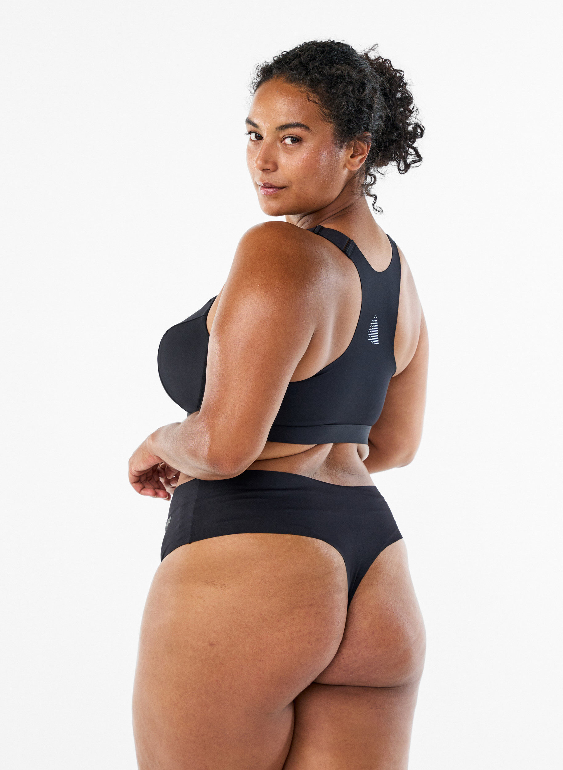 Zizzi Lot de 2 strings invisibles gainants, Noir, Model image number 1