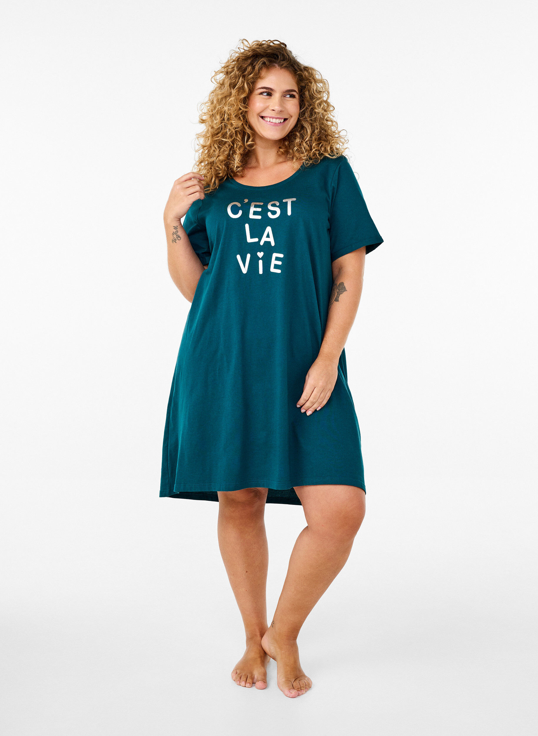 ZizziChemise de nuit &agrave; manches courtes en coton biologique, Vert, Model image number 1