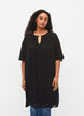 Robe avec structure et manches courtes, Black, Model image number 0
