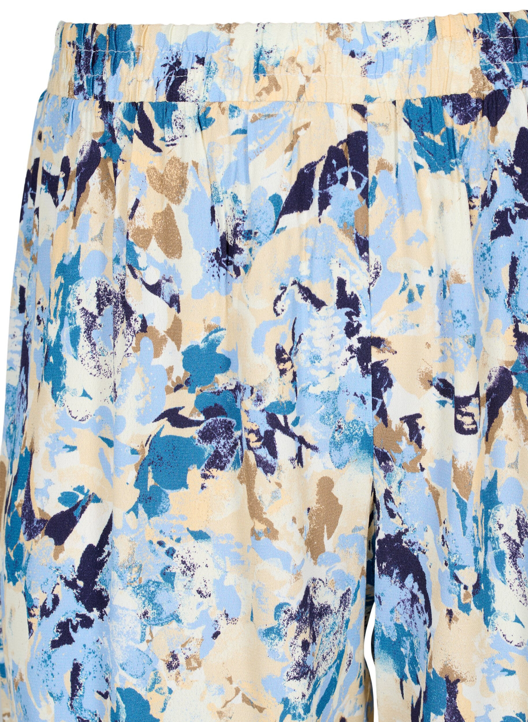 Zizzi Short ample en viscose, Blue Graphic AOP, Packshot image number 2