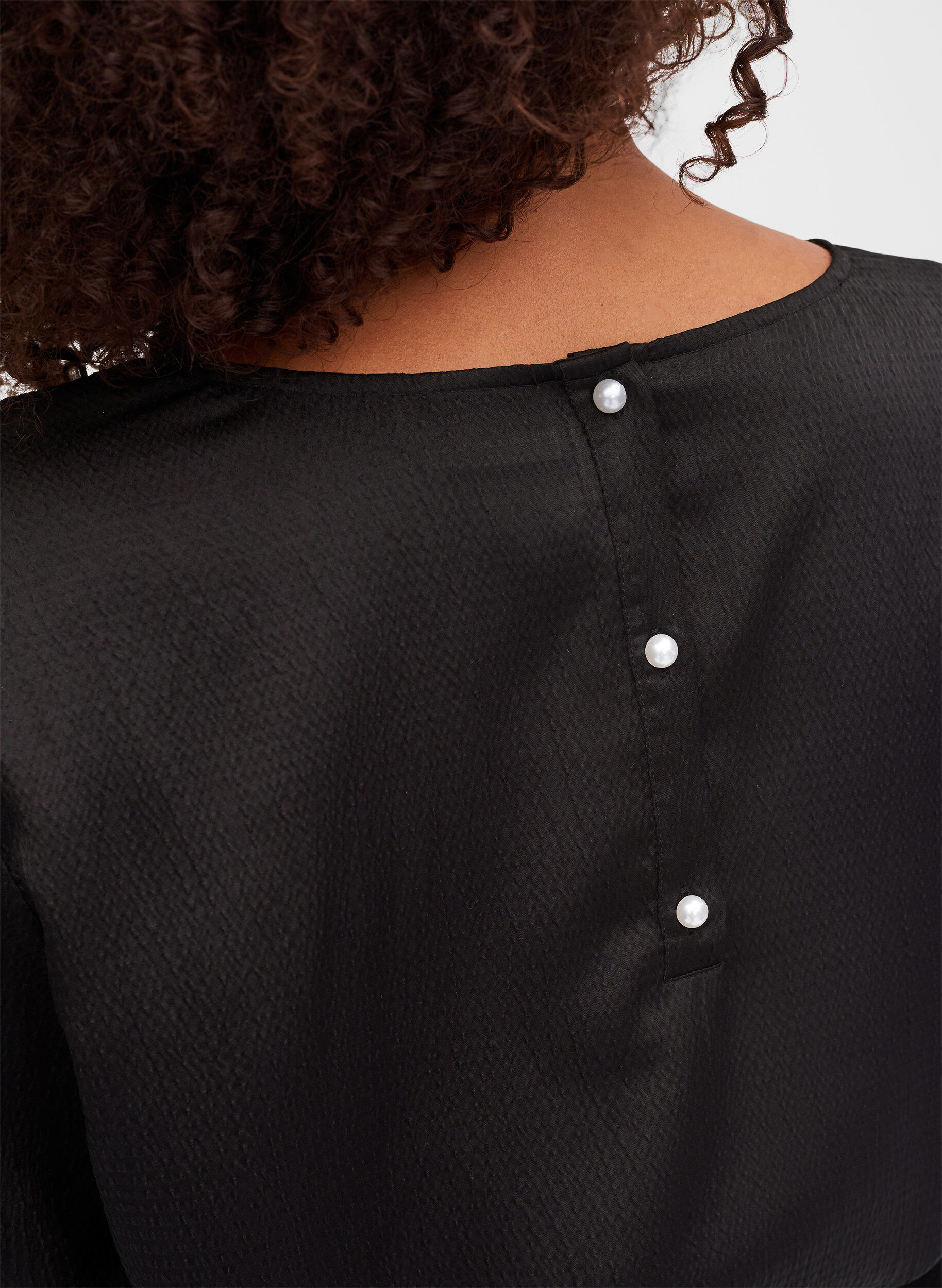 Zizzi Blouse &agrave; manches longues et col rond, Black, Model image number 2