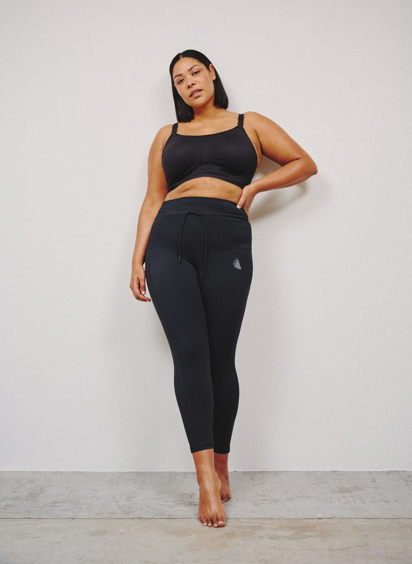 Legging de training 7/8 taille haute avec poche, Noir, Image image number 0