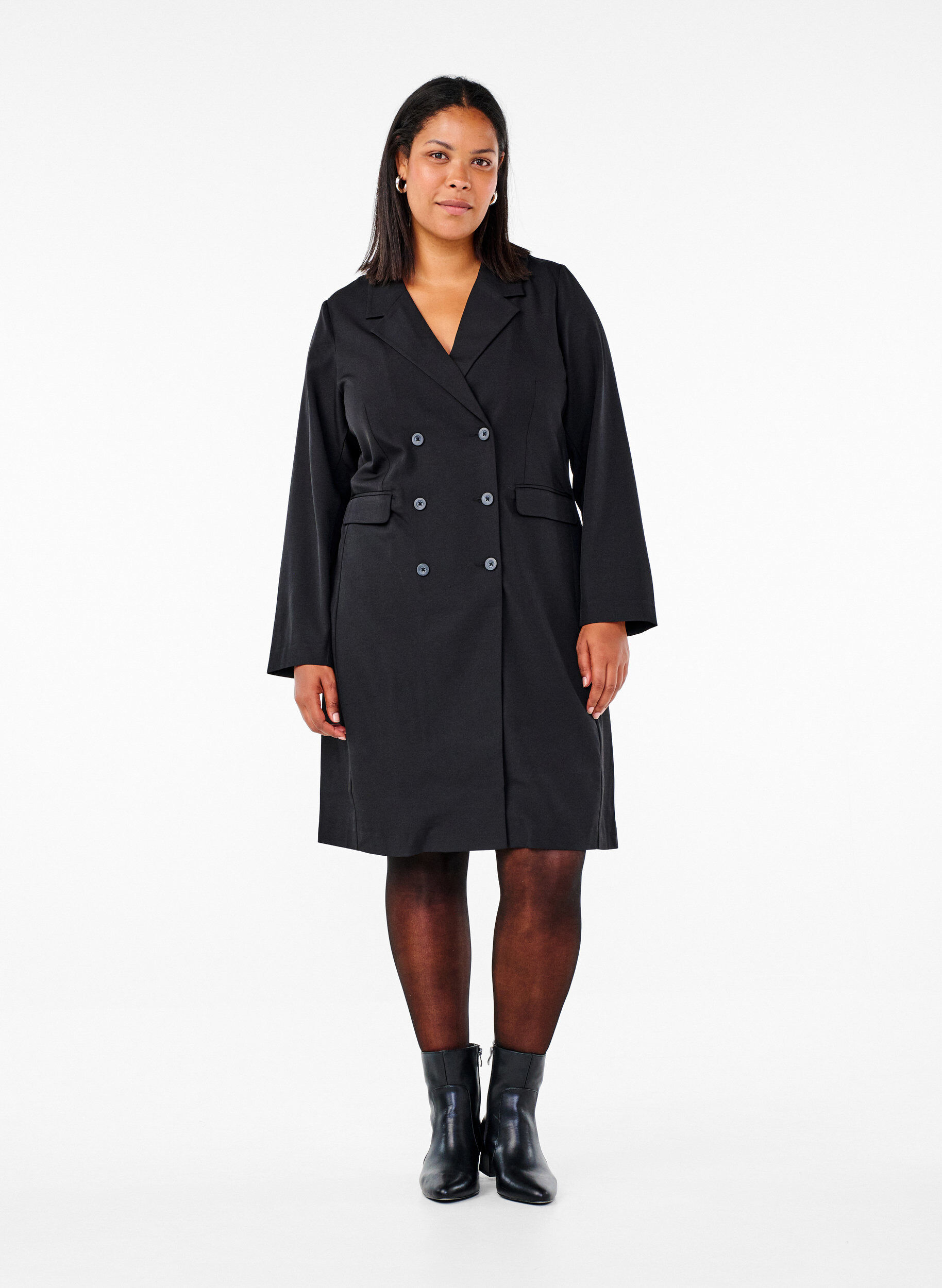 Zizzi Robe blazer crois&eacute;e, Black, Model image number 2
