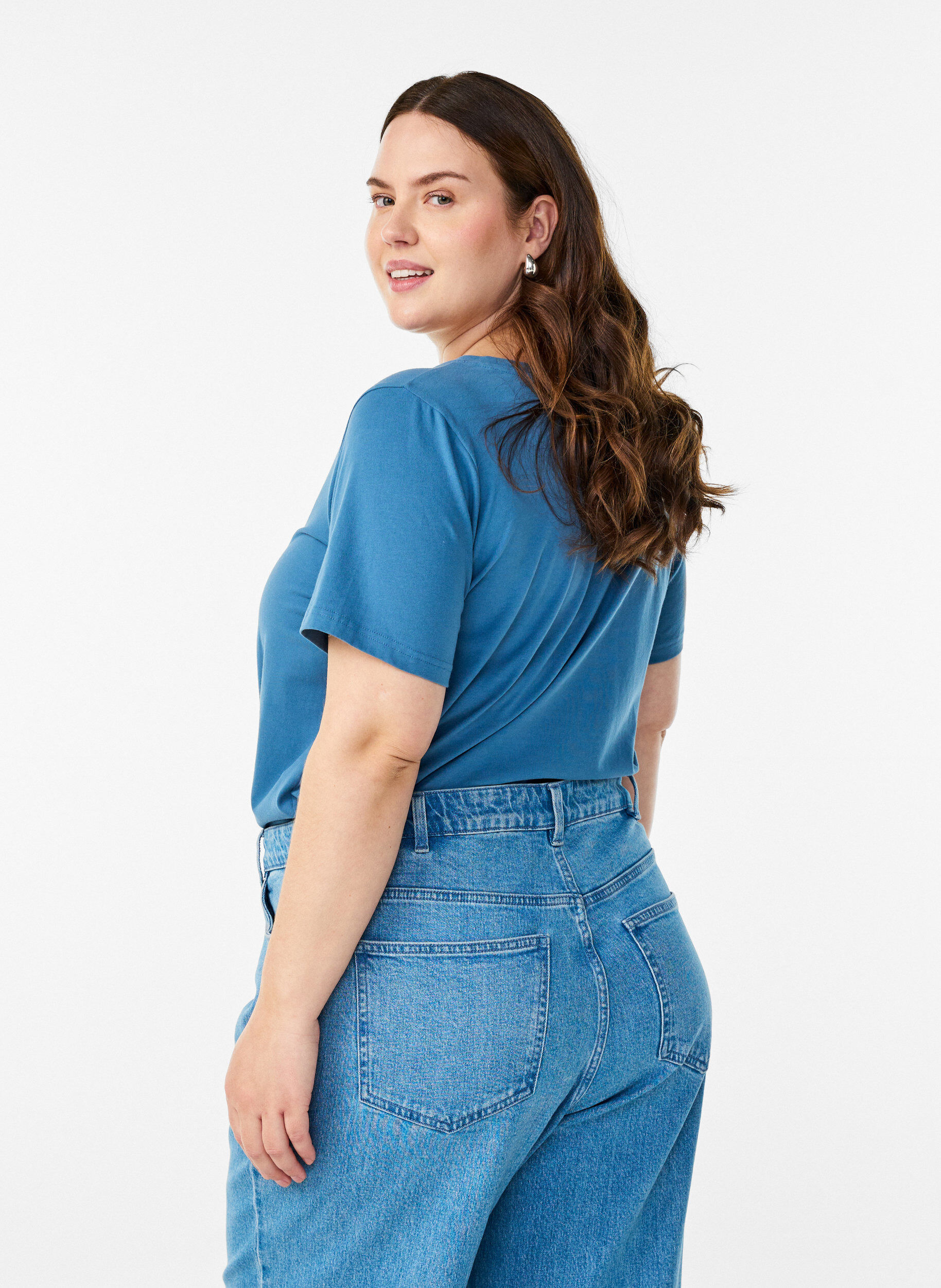 ZizziT-shirt Basic uni en coton, Gris bleut&eacute;, Model image number 2