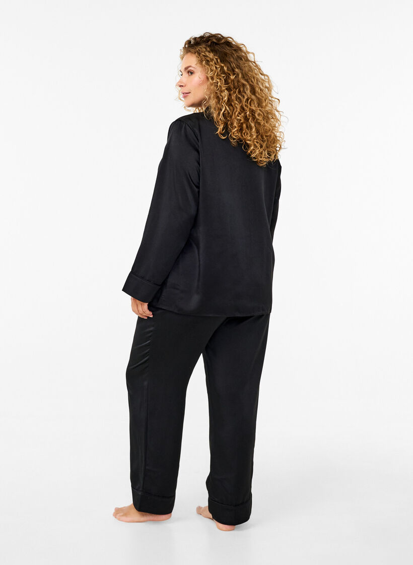 Pantalon de pyjama en satin avec taille élastiquée, Black, Model image number 1