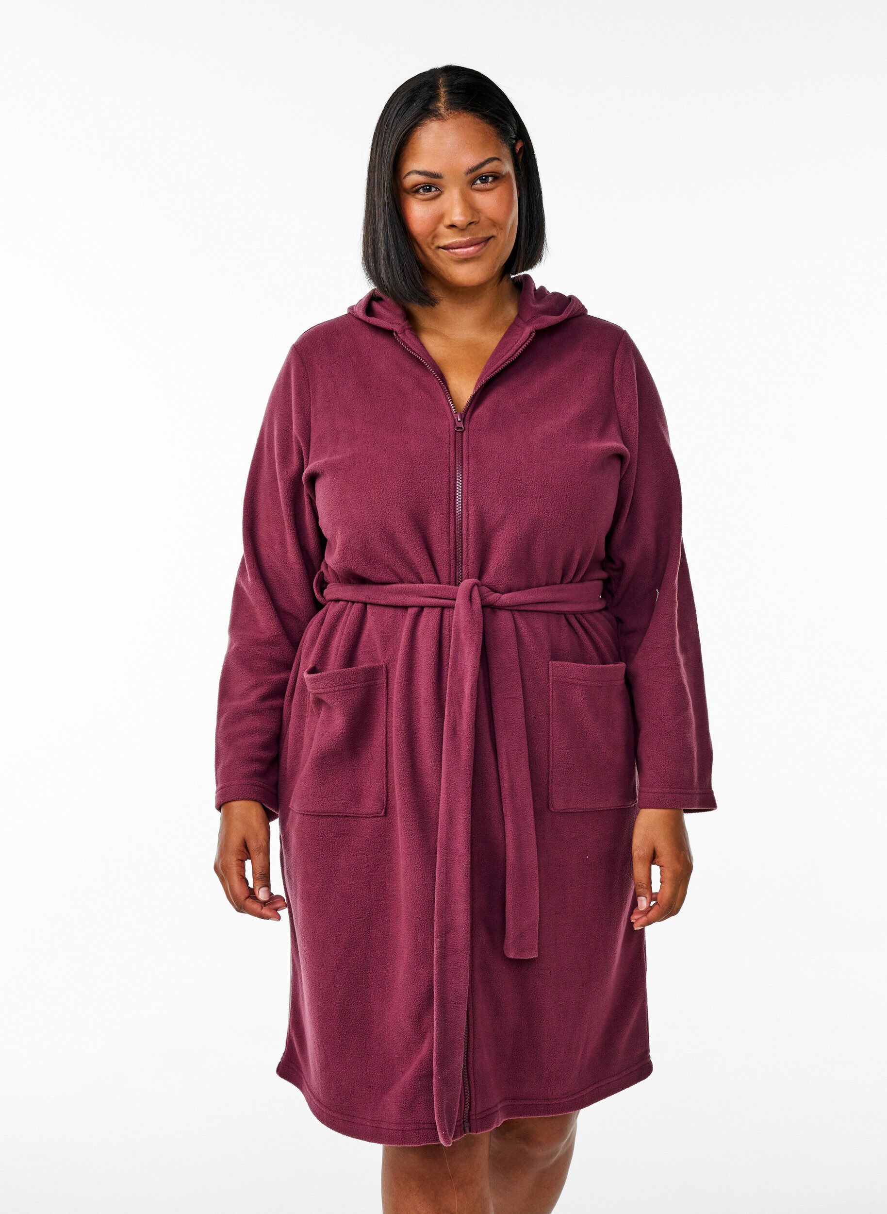 Peignoir avec fermeture &eacute;clair et capuche, Bordeaux fonc&eacute;, Model