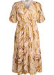 Robe midi en viscose &agrave; imprim&eacute; feuillage et taille smock&eacute;e, Jaune, Packshot image number 0