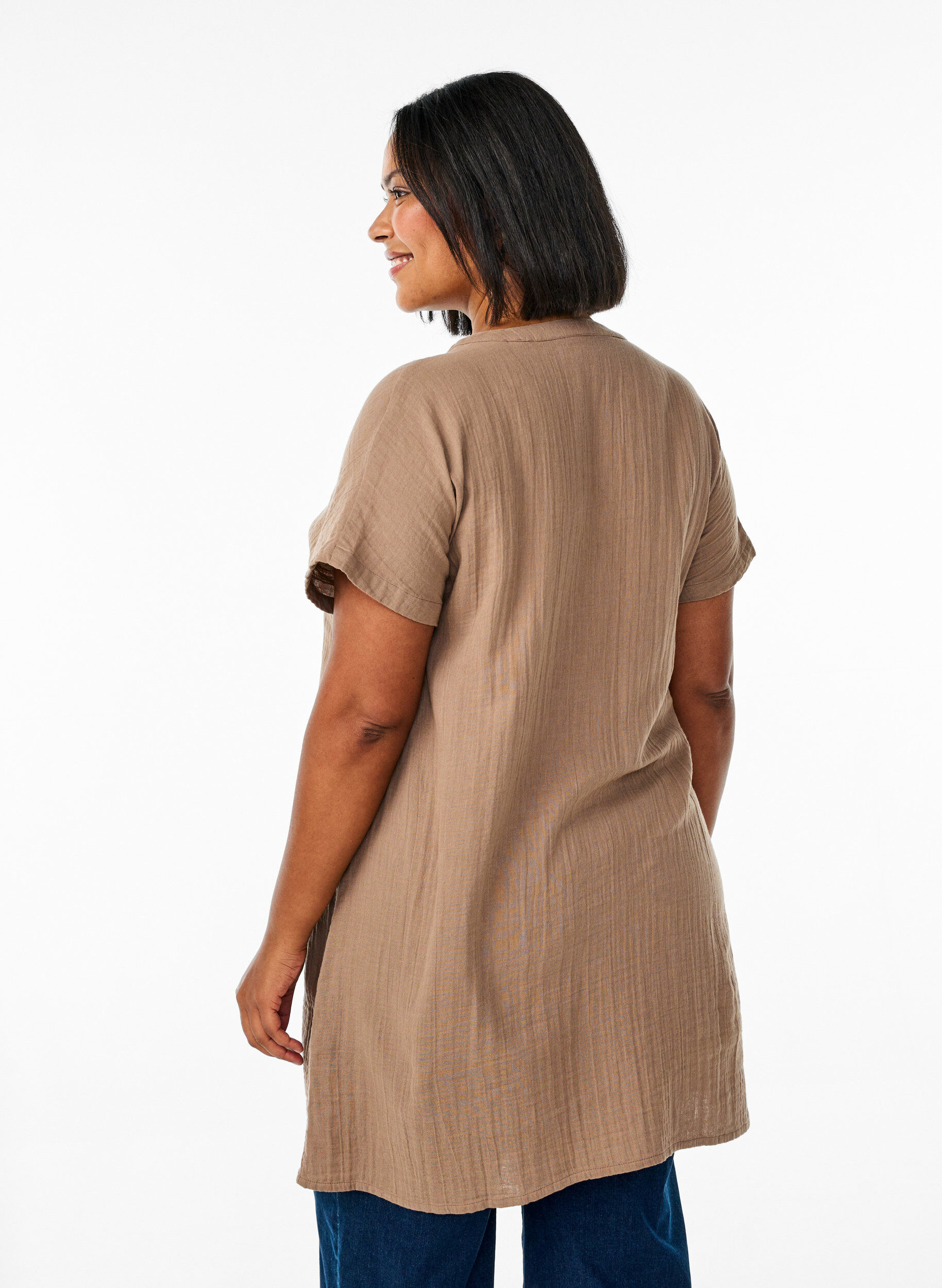 Zizzi Longue chemise en mousseline de coton, Marron, Model image number 2