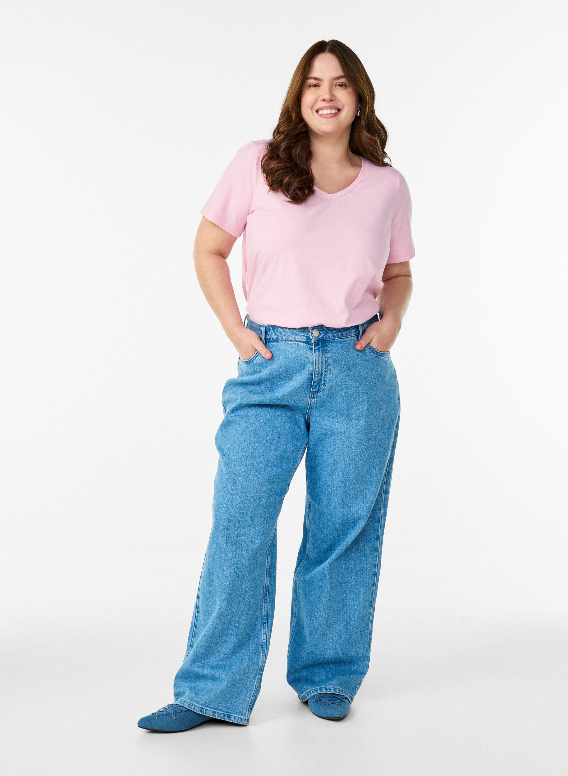 Zizzi T-shirt basic uni en coton, Rose, Model image number 1