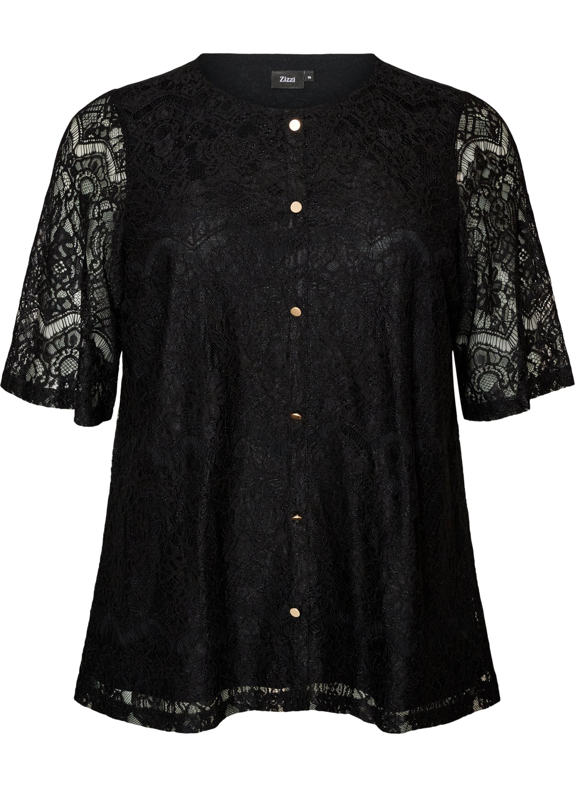 Blouse en dentelle avec boutons d&eacute;coratifs