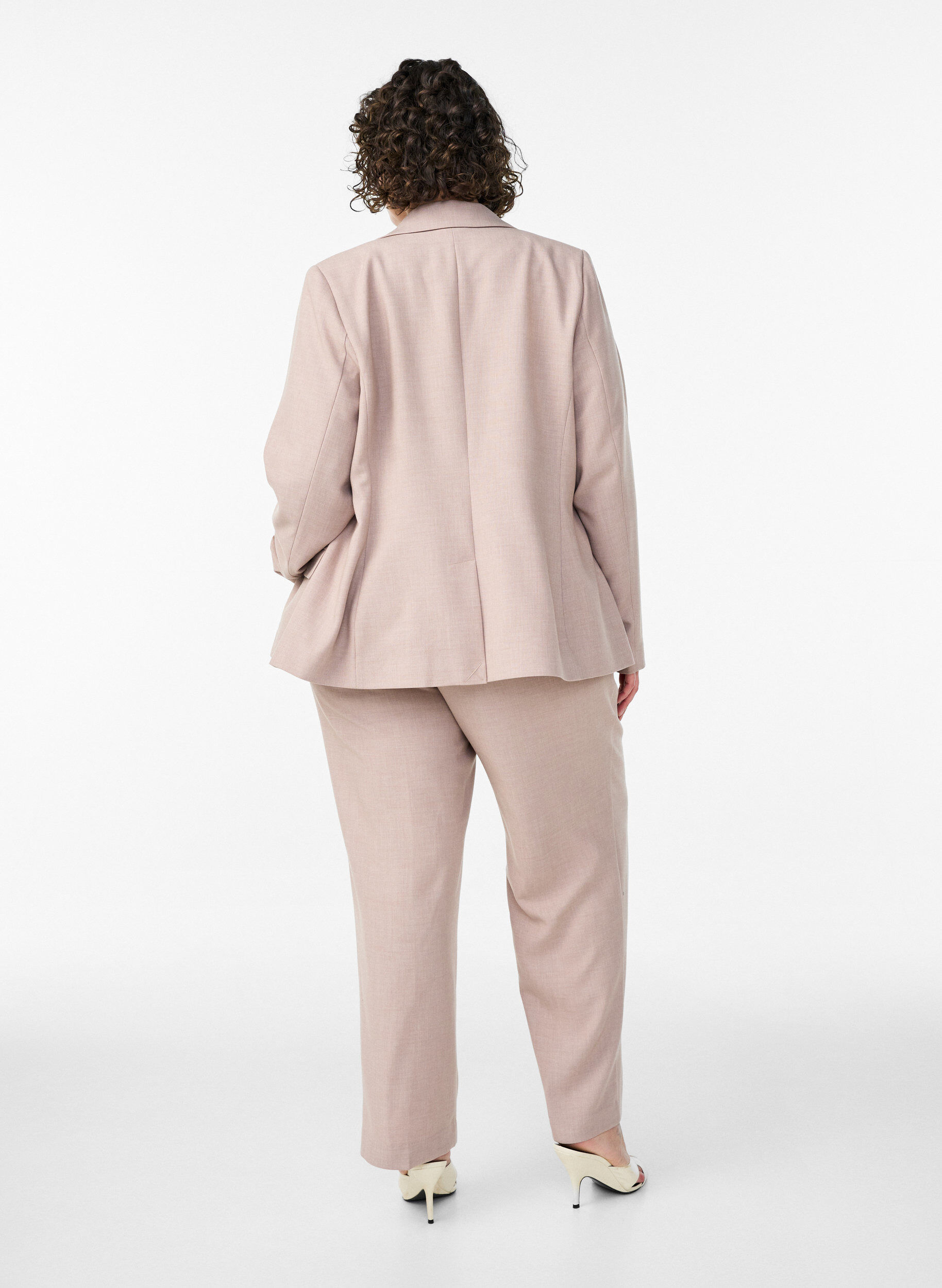 Zizzi Pantalon de tailleur taille haute et coupe droite, Beige, Model image number 1