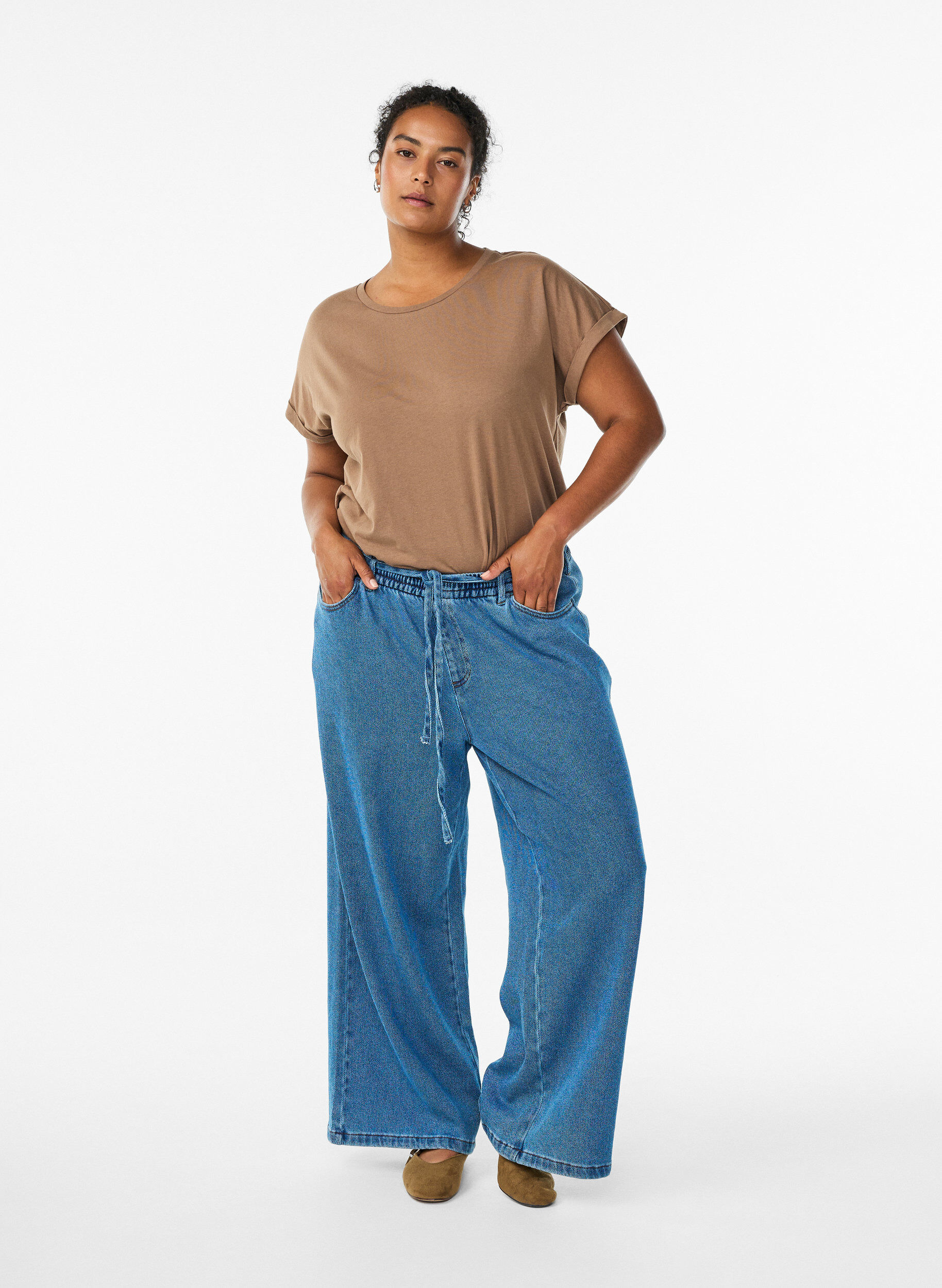 Zizzi T-shirt &agrave; manches courtes en coton m&eacute;lang&eacute;, Marron, Model image number 1