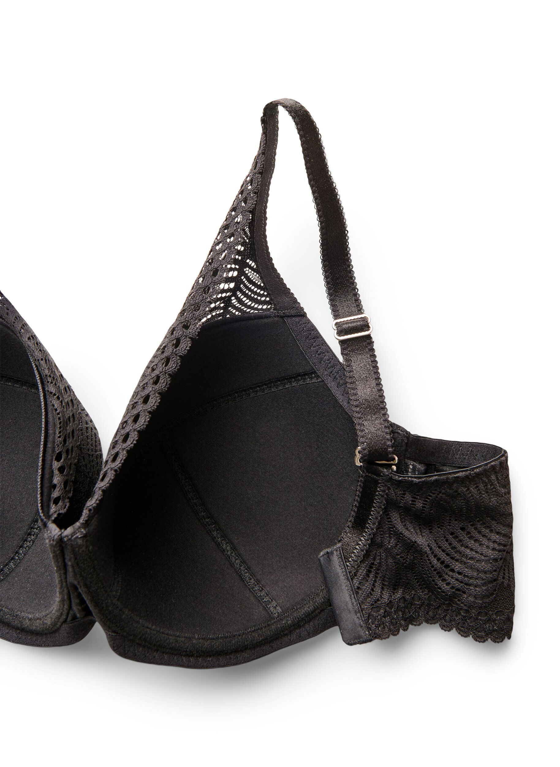 ZizziSoutien-gorge en dentelle avec bonnets rembourr&eacute;s, Noir, Packshot image number 3