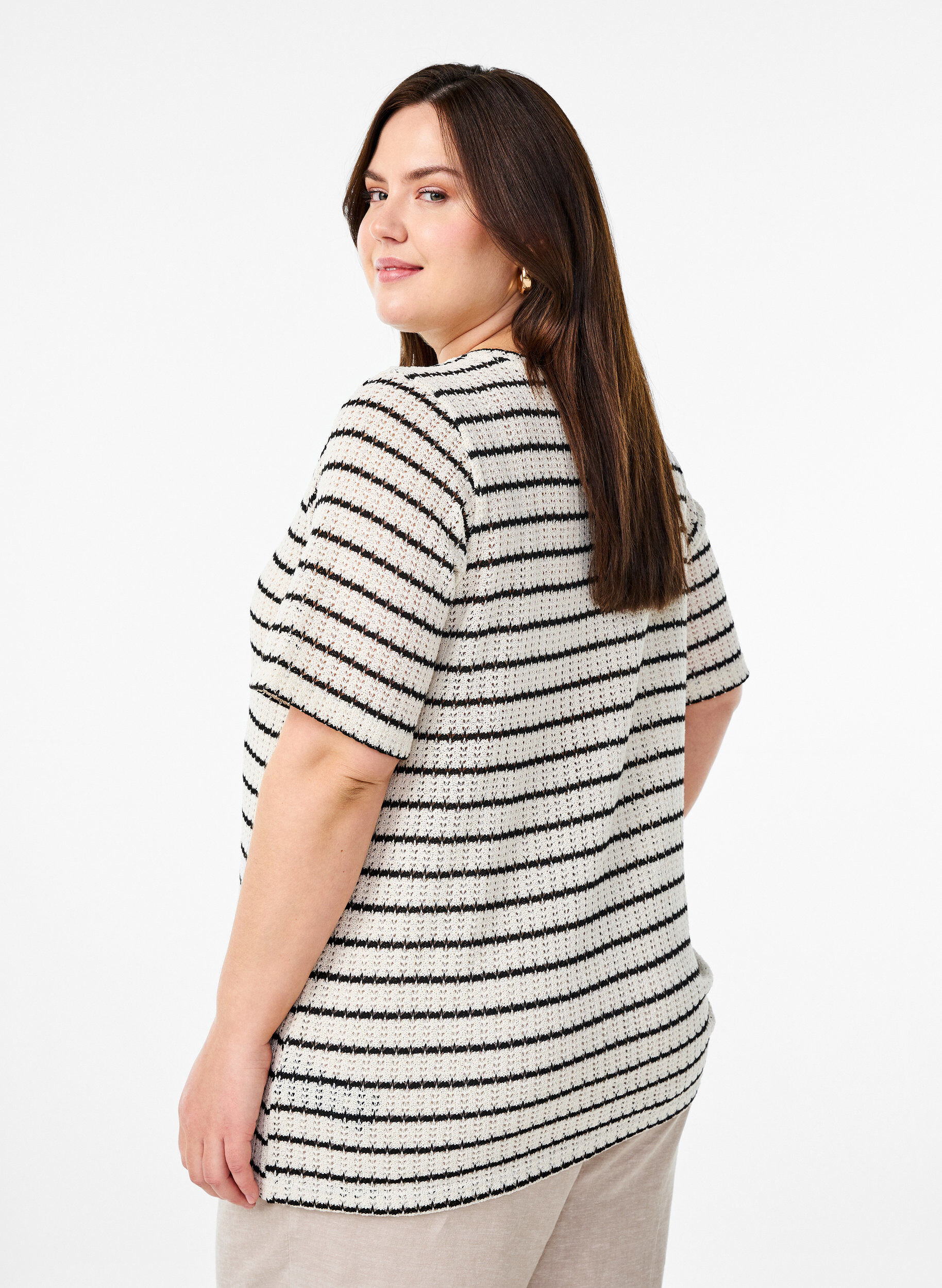 Zizzi Chemisier en jersey ray&eacute;, Noir, Model image number 2