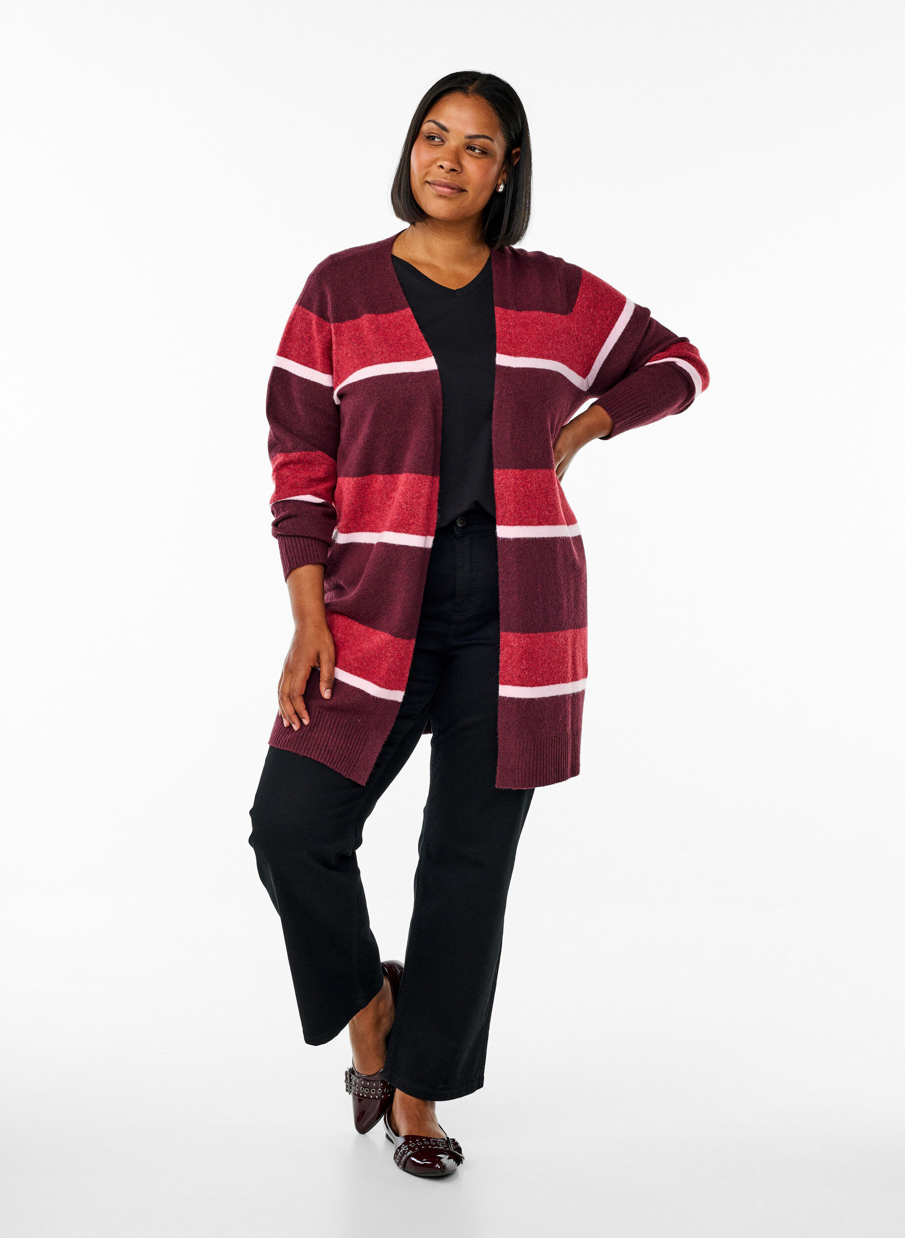 Zizzi Cardigan long en tricot avec rayures larges, Bordeaux fonc&eacute;, Model image number 1