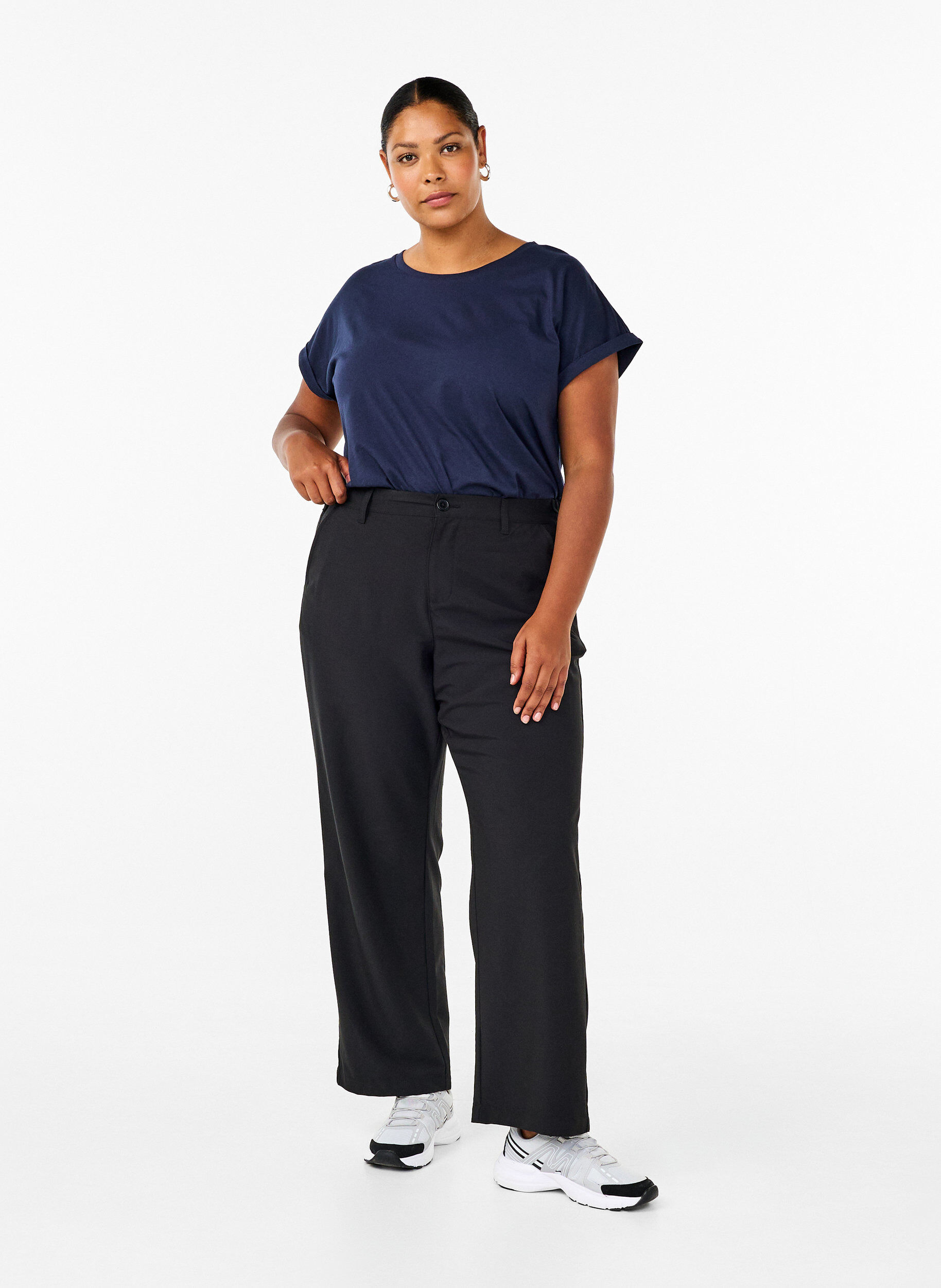 Zizzi Pantalon coupe droite &agrave; taille haute, Black, Model image number 0