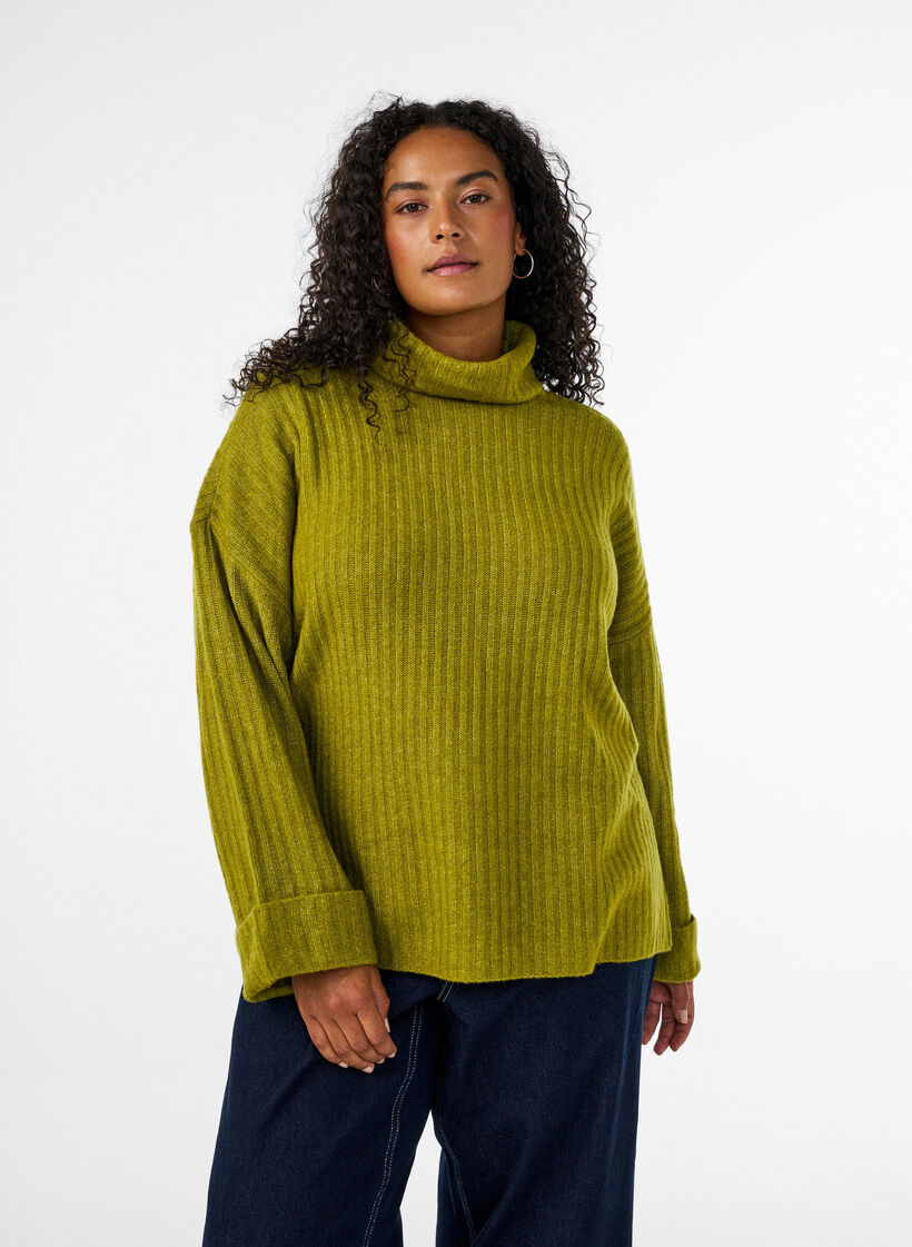 Top en maille avec col roul&eacute;, Vert clair, Model