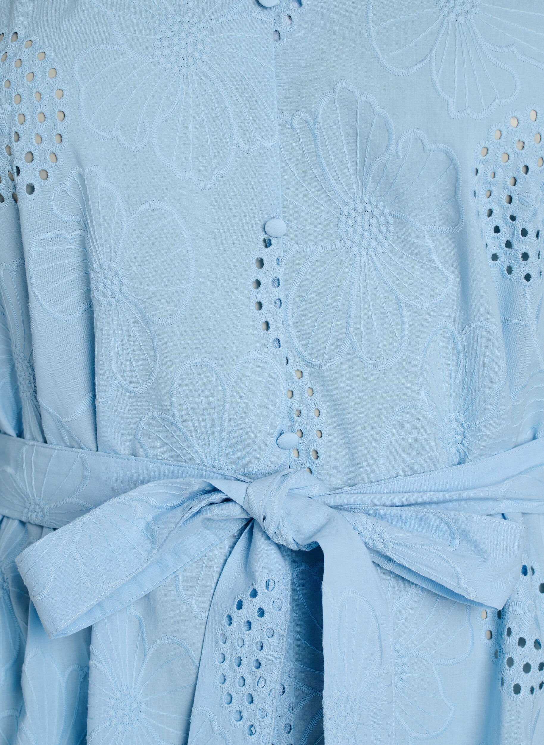 Zizzi Robe courte avec broderies florales et ajour&eacute;es, Bleu Clair, Packshot image number 2