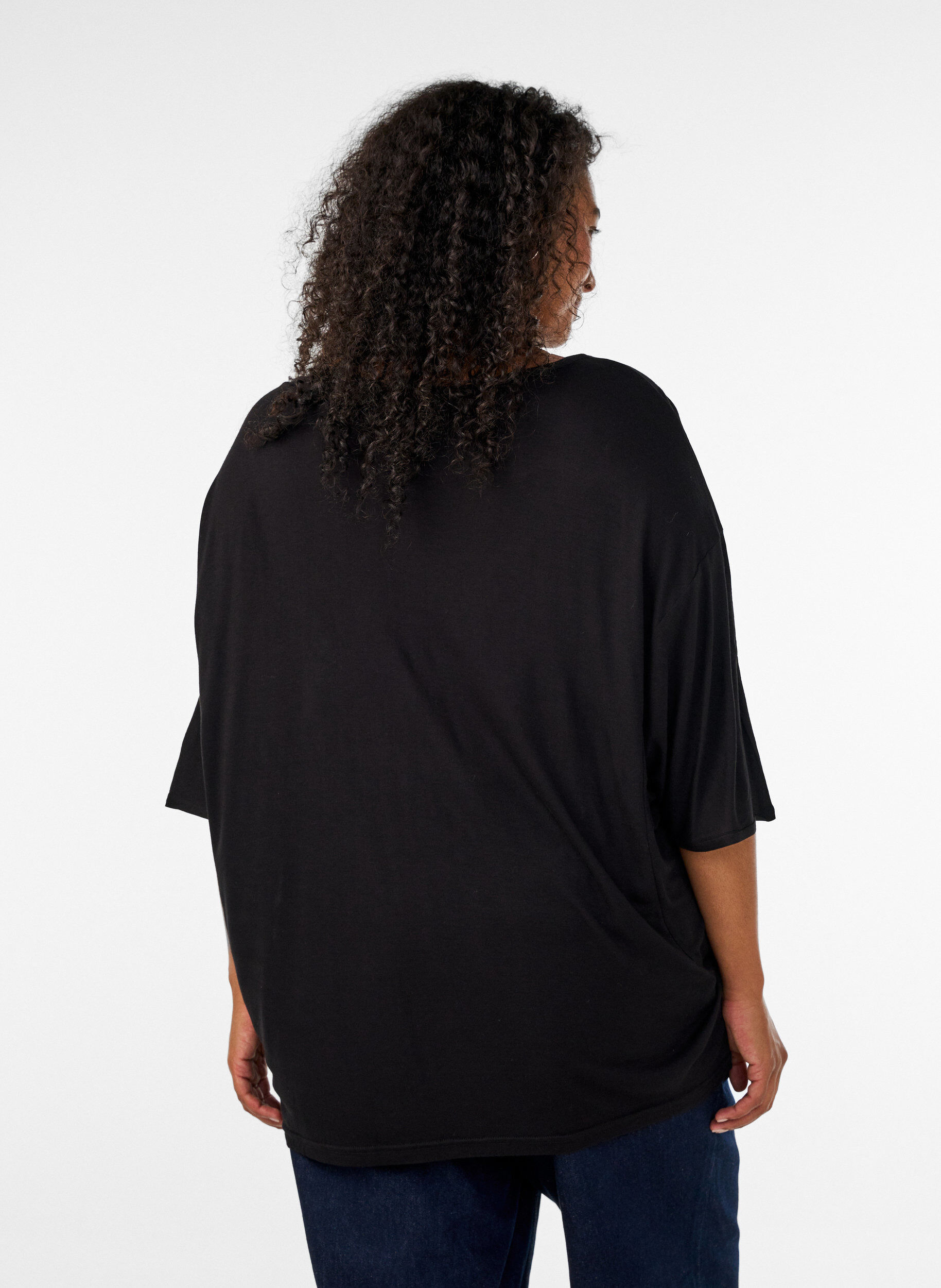 ZizziT-shirt ample en jersey de viscose, Noir, Model image number 2