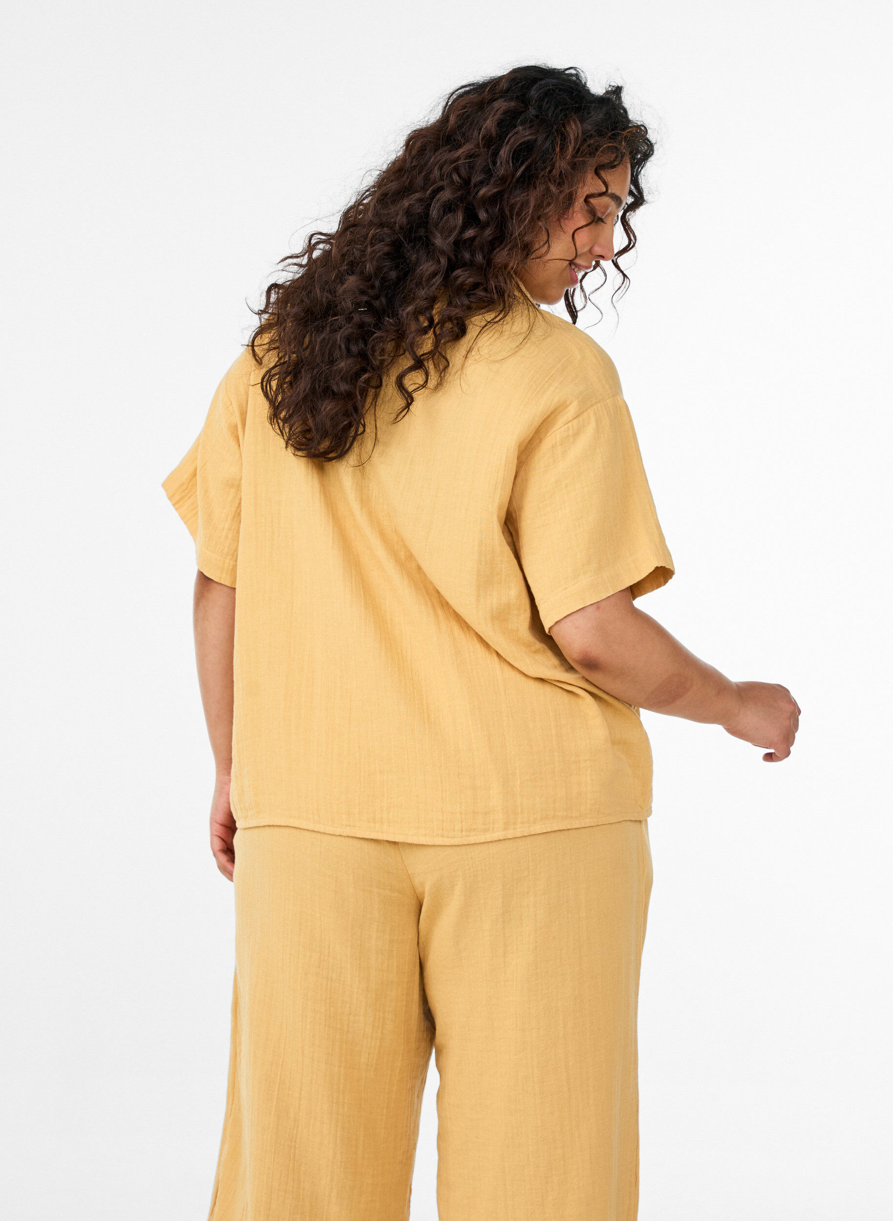 ZizziBlouse en mousseline de coton &agrave; manches courtes, Jaune clair, Model image number 2