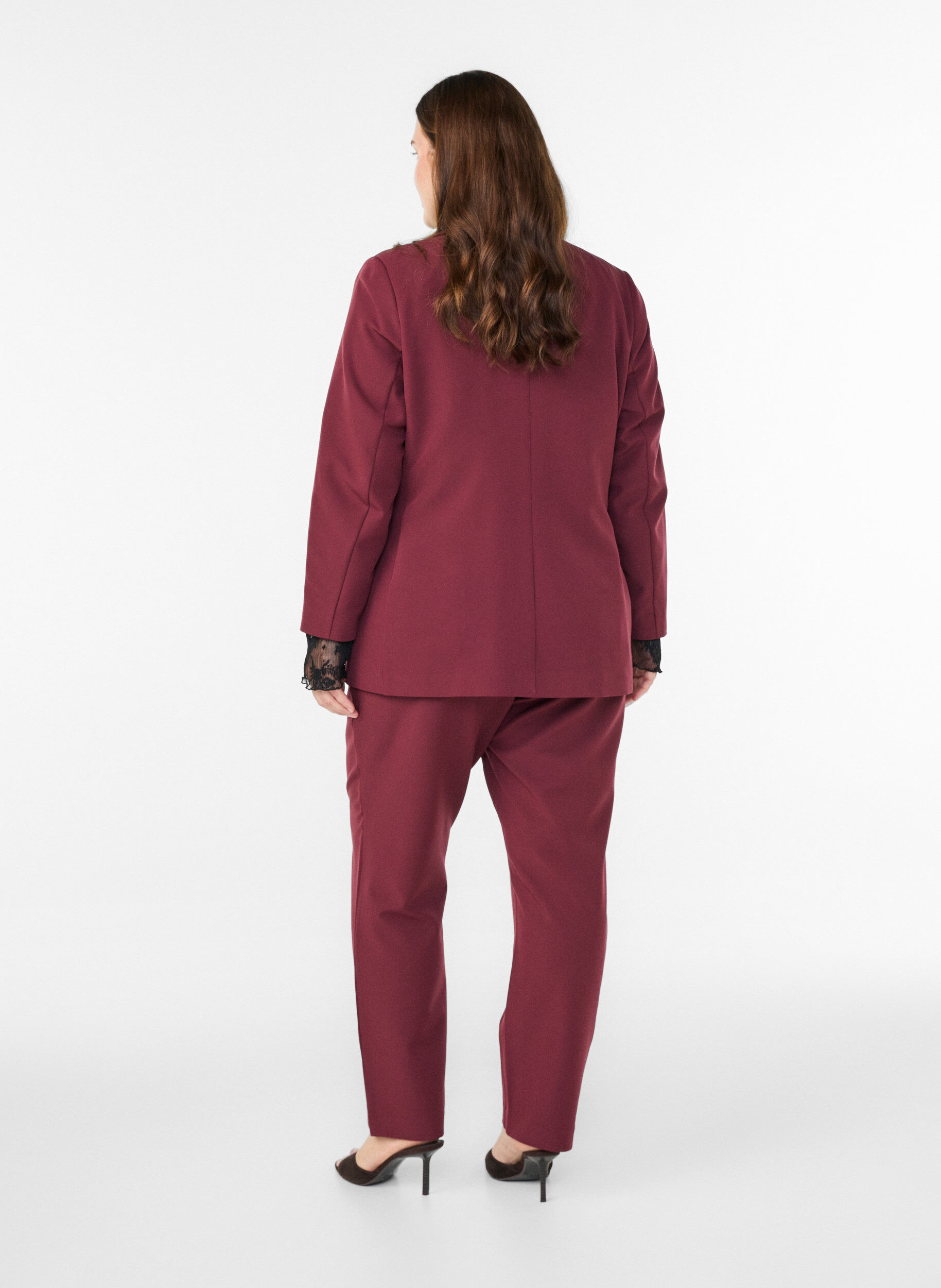 ZizziPantalon avec poches et jambes droites, Bordeaux, Model image number 1