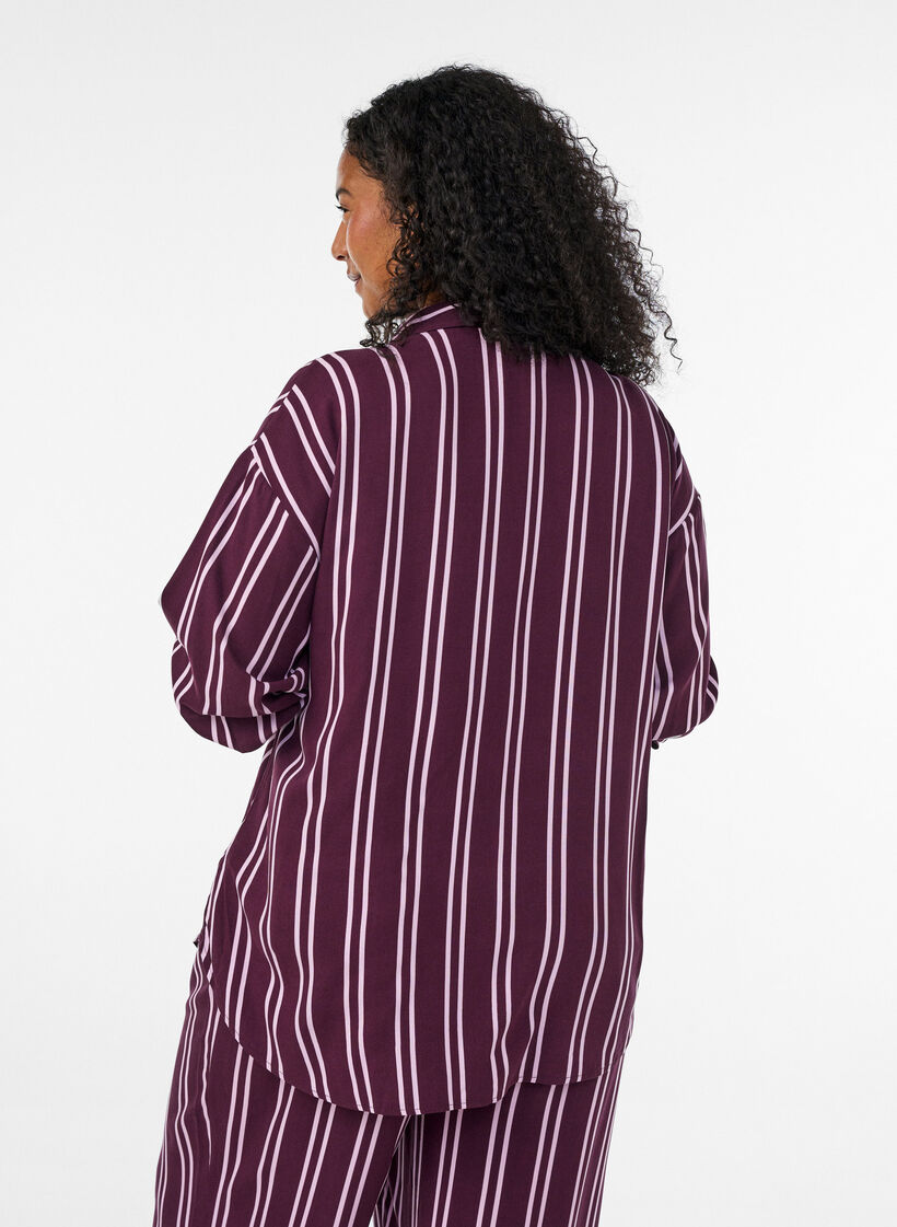 Chemise de nuit &agrave; rayures, Bordeaux fonc&eacute;, Model image number 2