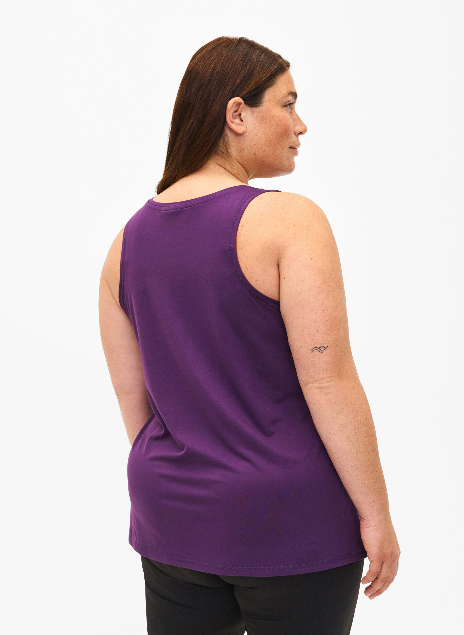 Zizzi T-shirt de sport &agrave; col rond, Purple Pennant, Model image number 1