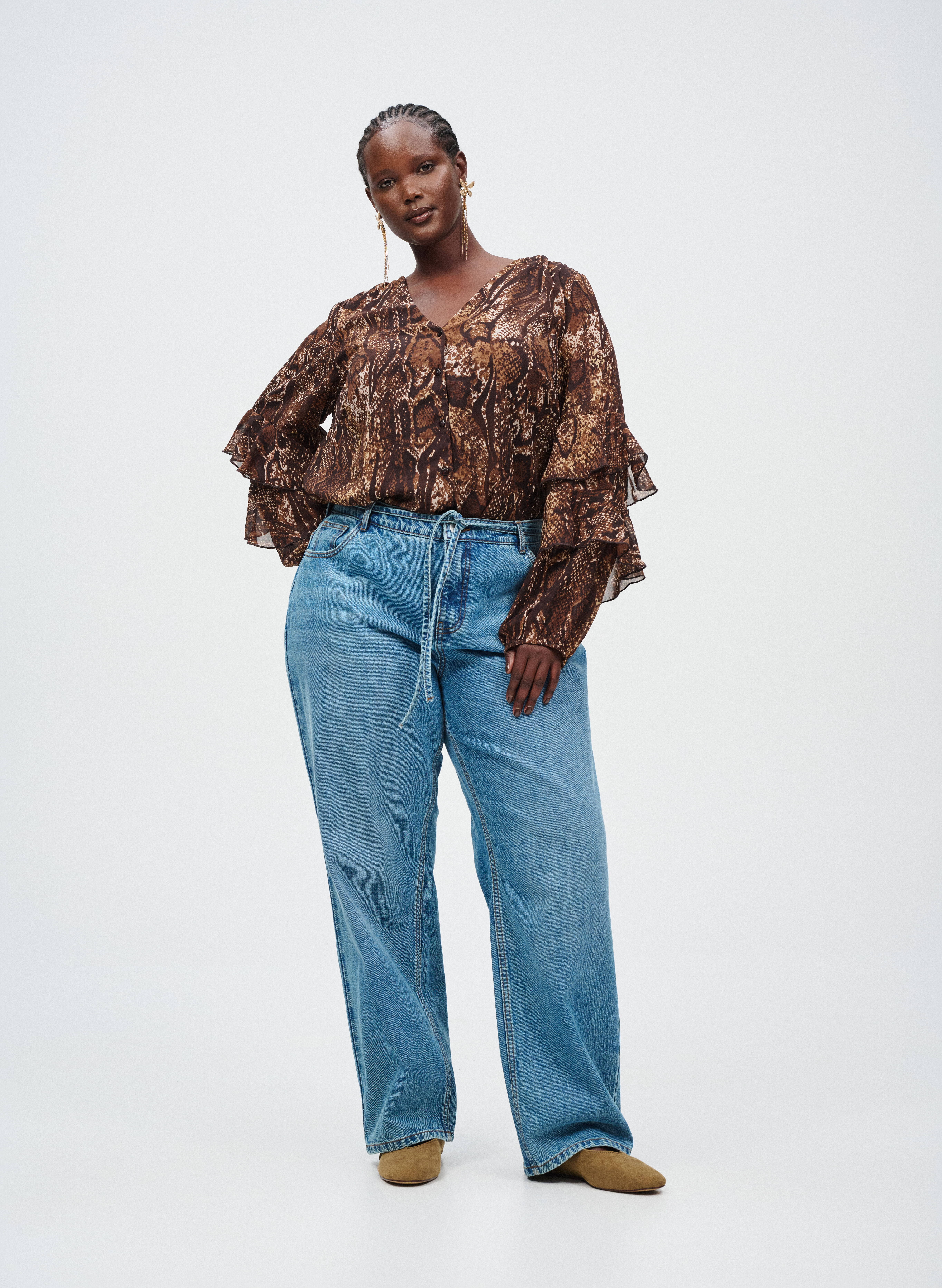 Chemisier &agrave; volants, , Model