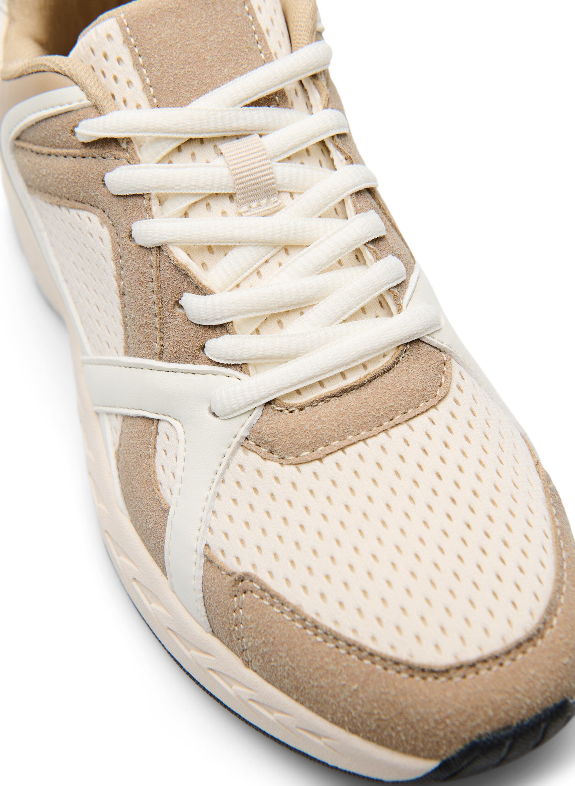 Zizzi Baskets sportives en maille, Beige, Packshot image number 3