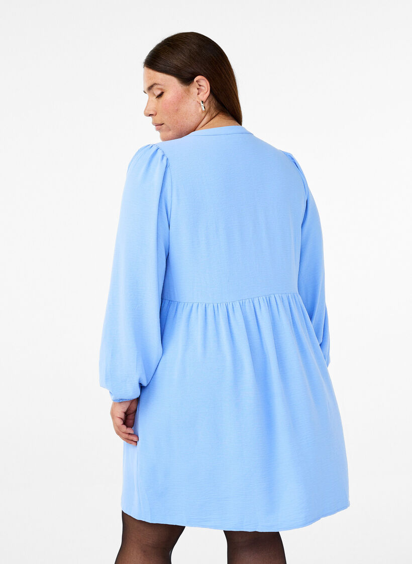 FLASH - Robe courte avec des plis et des manches longues, Bleu Clair, Model image number 1
