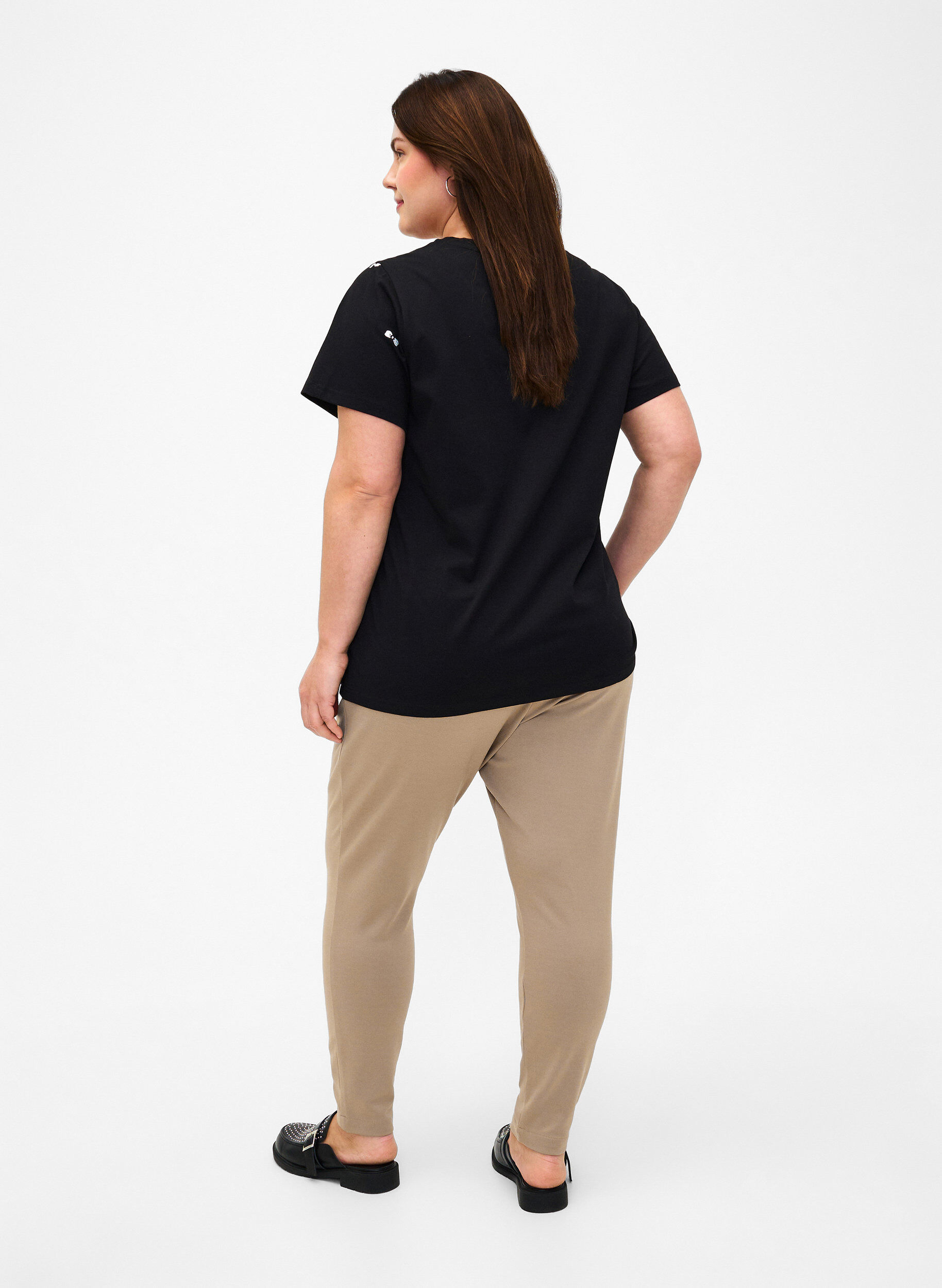 Zizzi Pantalon court avec poches, Beige, Model image number 1