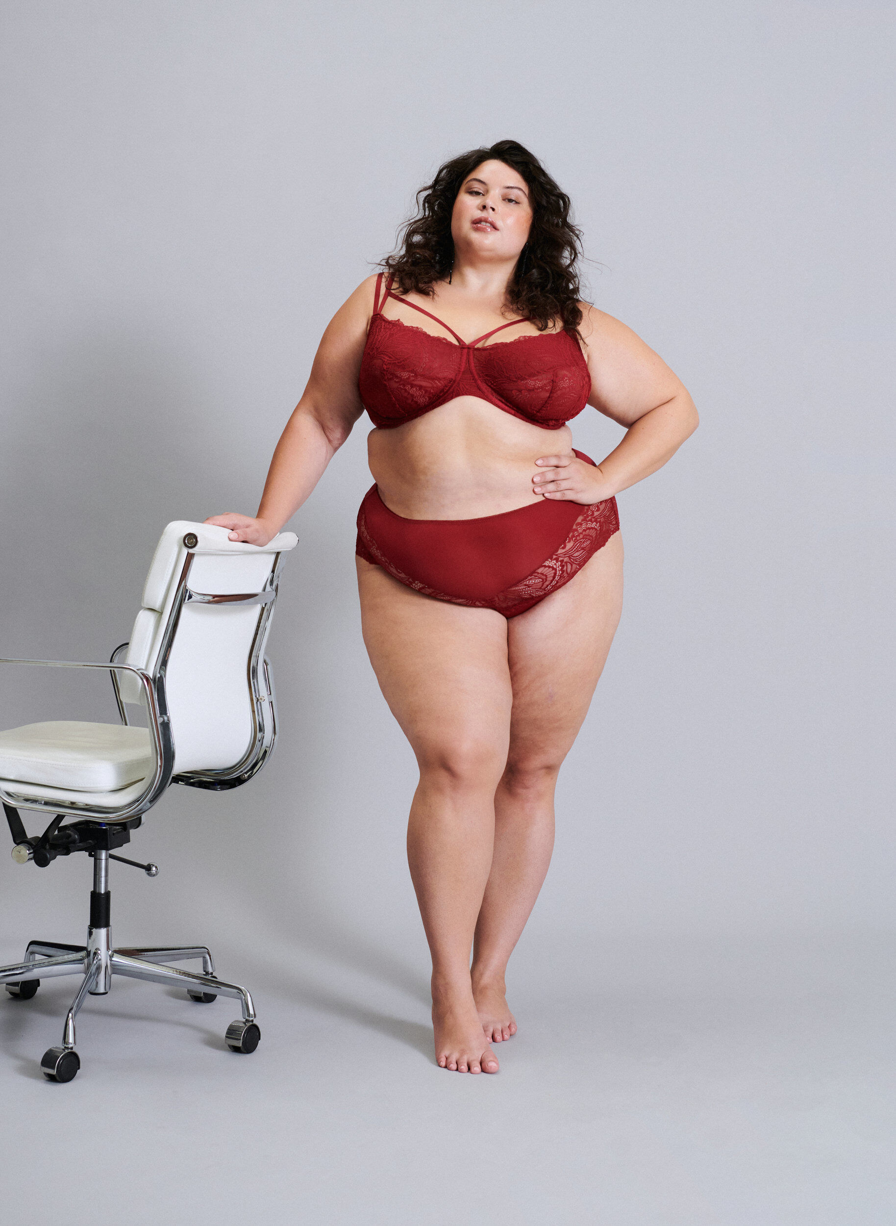 ZizziString hipster taille haute avec dentelle, Rouge, Image image number 0