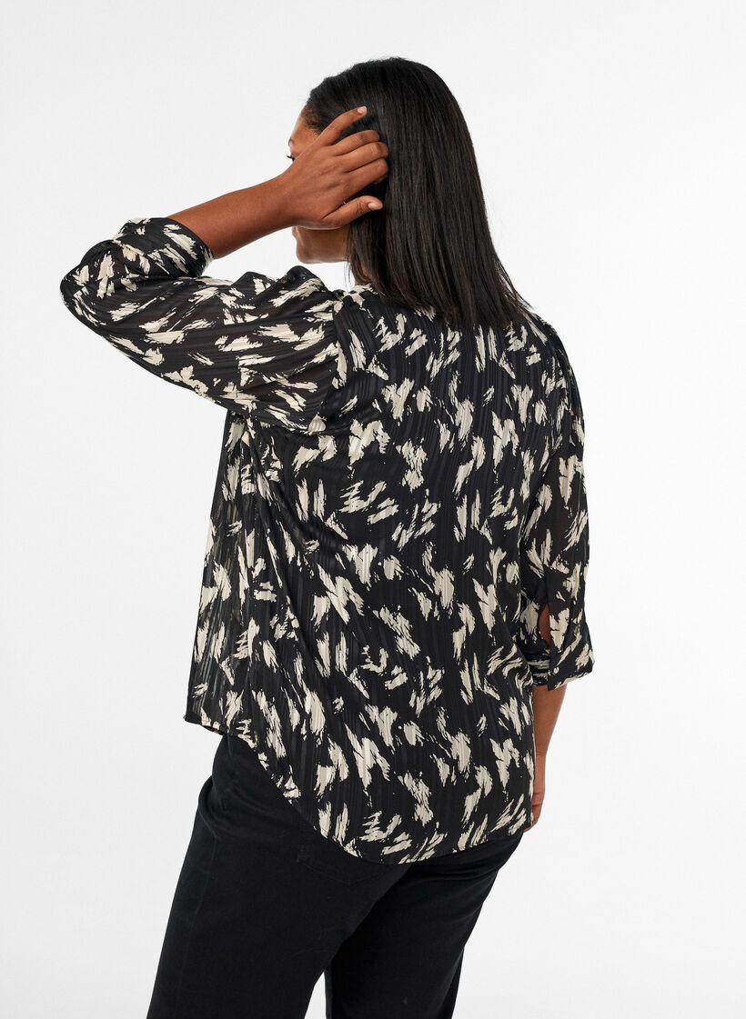 Chemise &agrave; motifs avec col montant et manches 3/4, Noir, Model image number 2