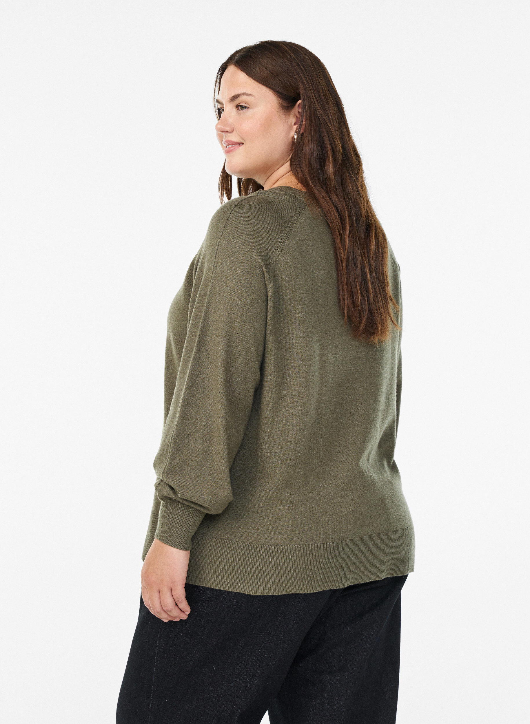 Zizzi Blouse en maille avec couture centrale et manches raglan, Vert Kaki, Model image number 2