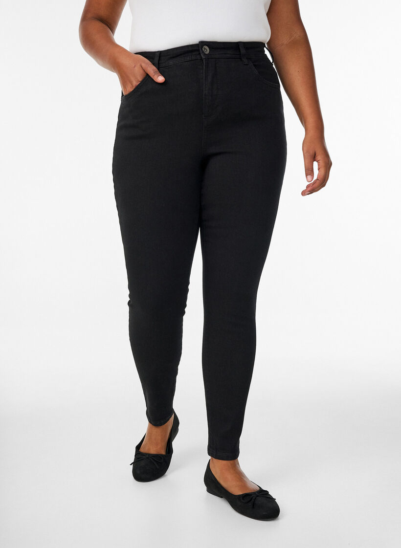 Jeans avec coupe super slim, Noir, Model image number 2