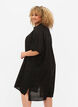 Chemise longue en viscose avec structure, Black, Model image number 1