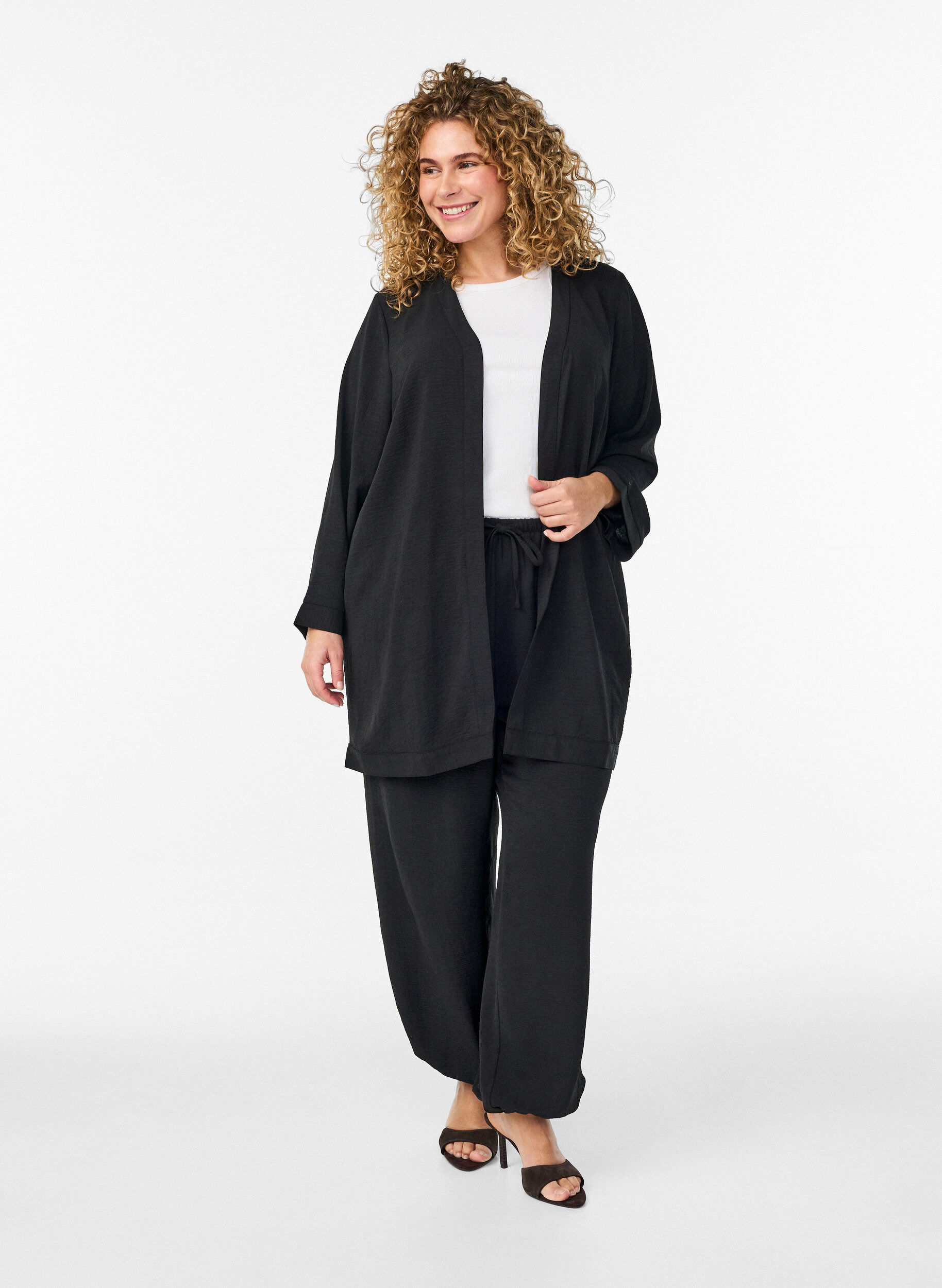 Pantalon balloon taille haute, Noir, Model