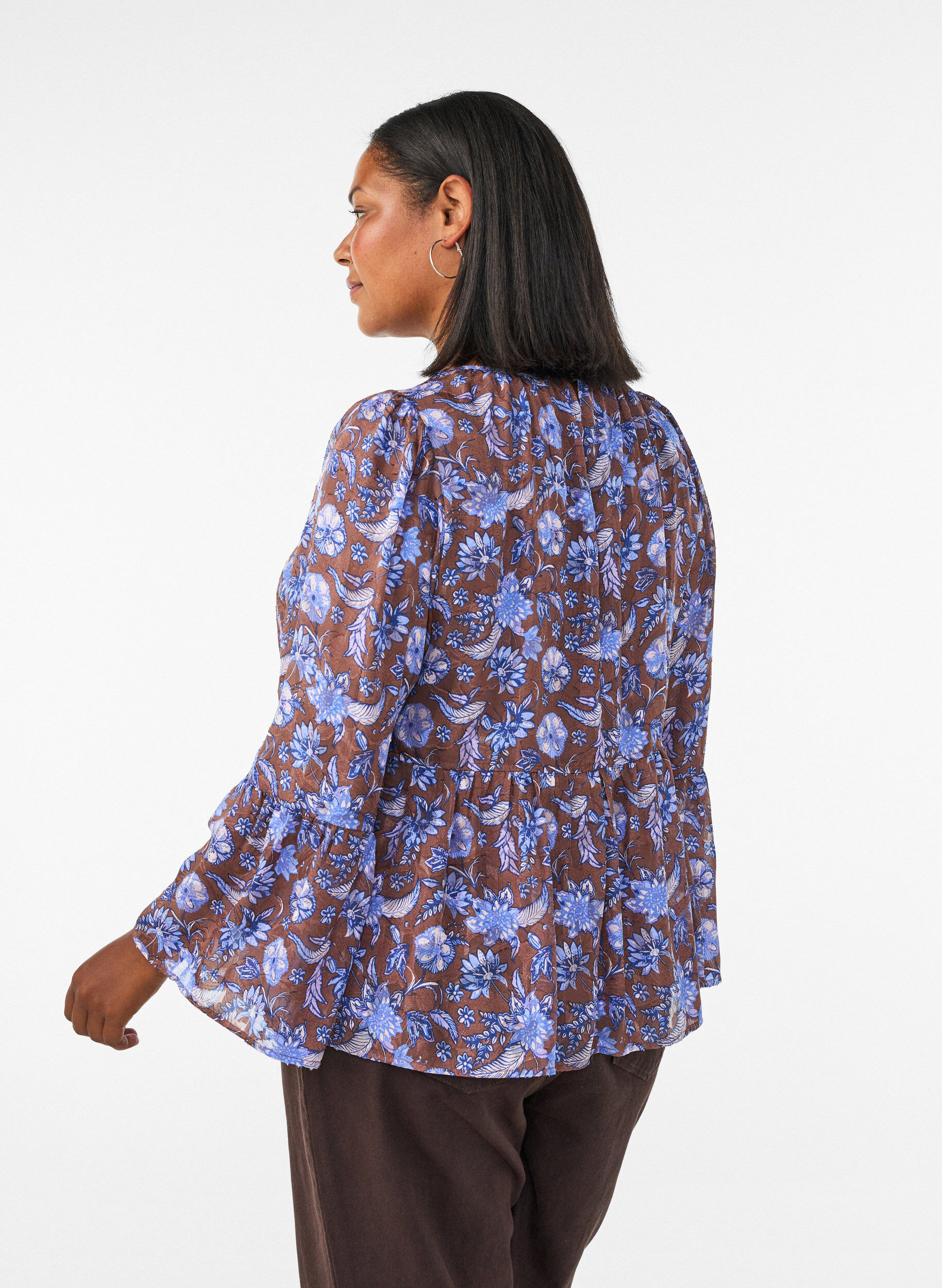 ZizziBlouse fleurie avec manches &agrave; volants, Marron, Model image number 2