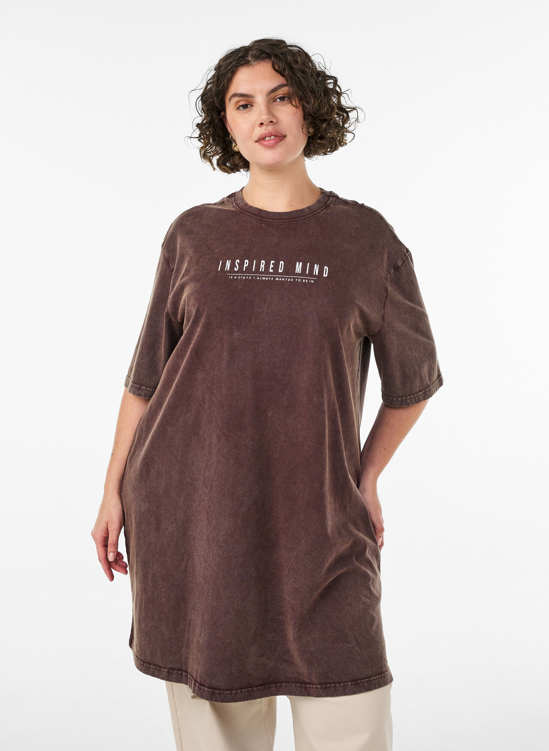ZizziRobe T-shirt ample avec effet d&eacute;lav&eacute;, Marron, Model image number 0