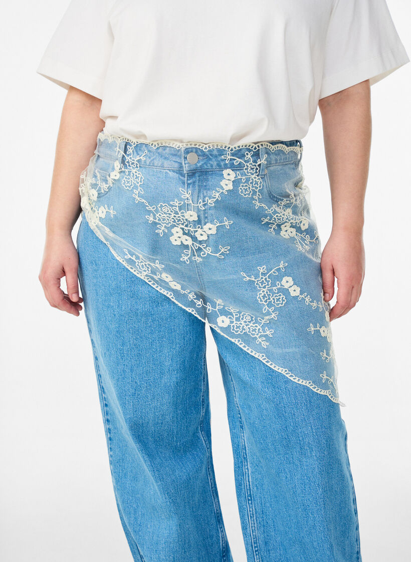 &Eacute;charpe triangulaire en dentelle, Beige, Model image number 0