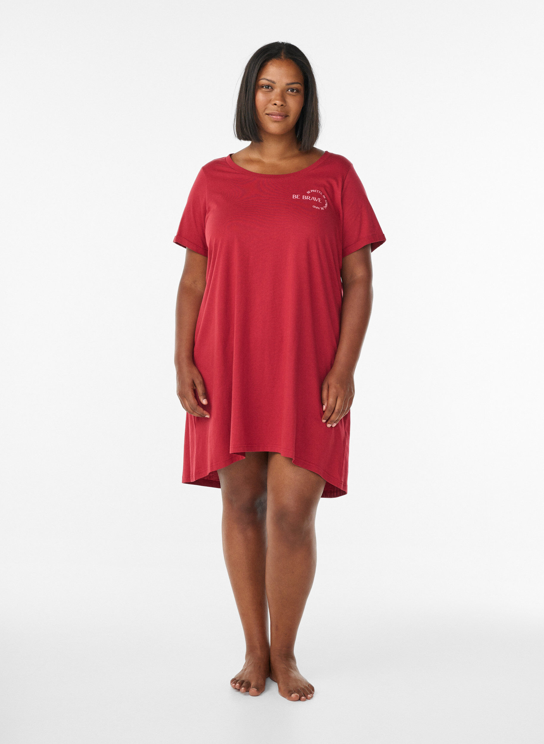 ZizziChemise de nuit &agrave; manches courtes en coton biologique, Rouge, Model image number 1